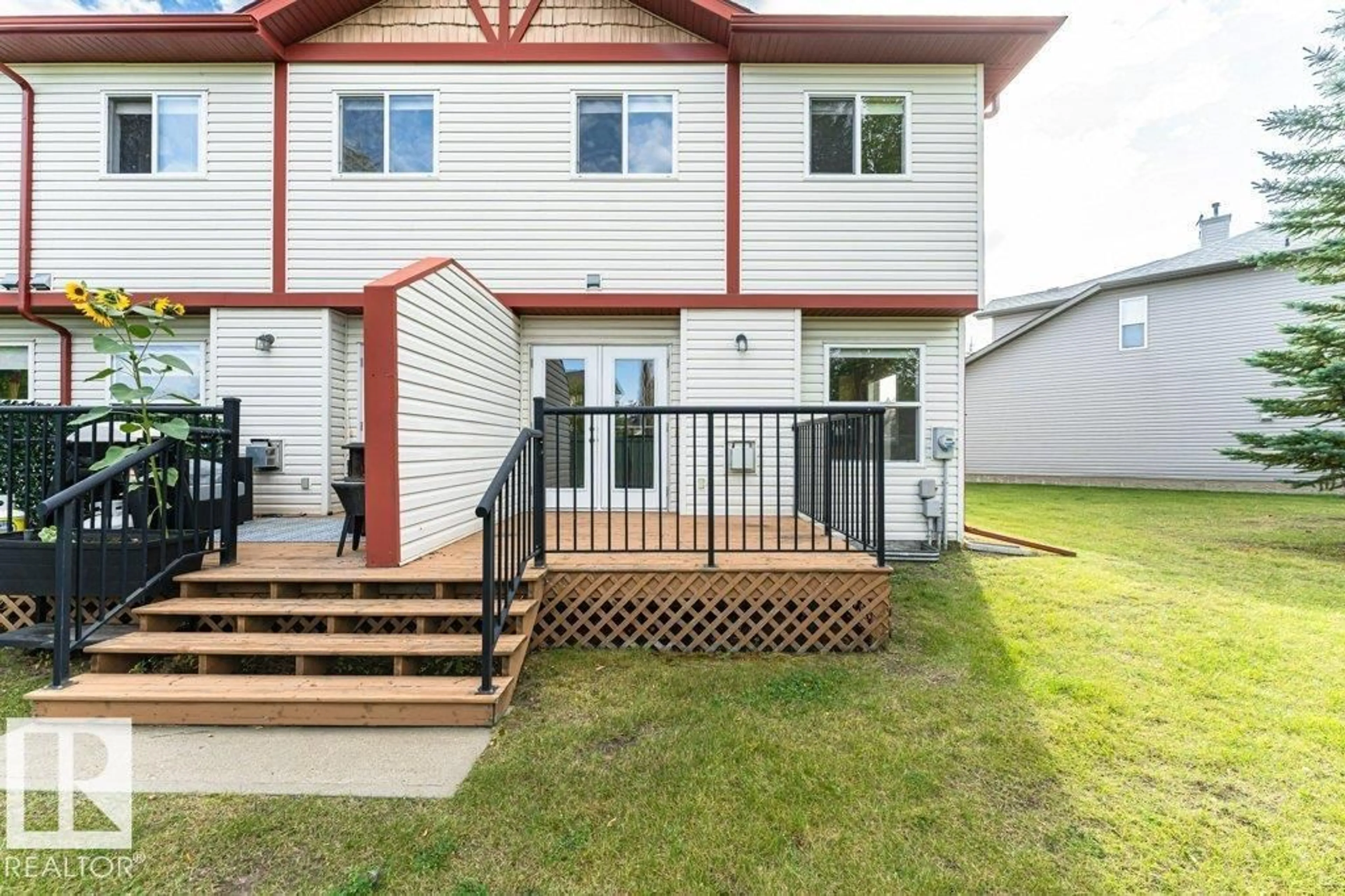 Patio, unknown for 15 - 31 WOODSMERE CL, Fort Saskatchewan Alberta T8L4S2