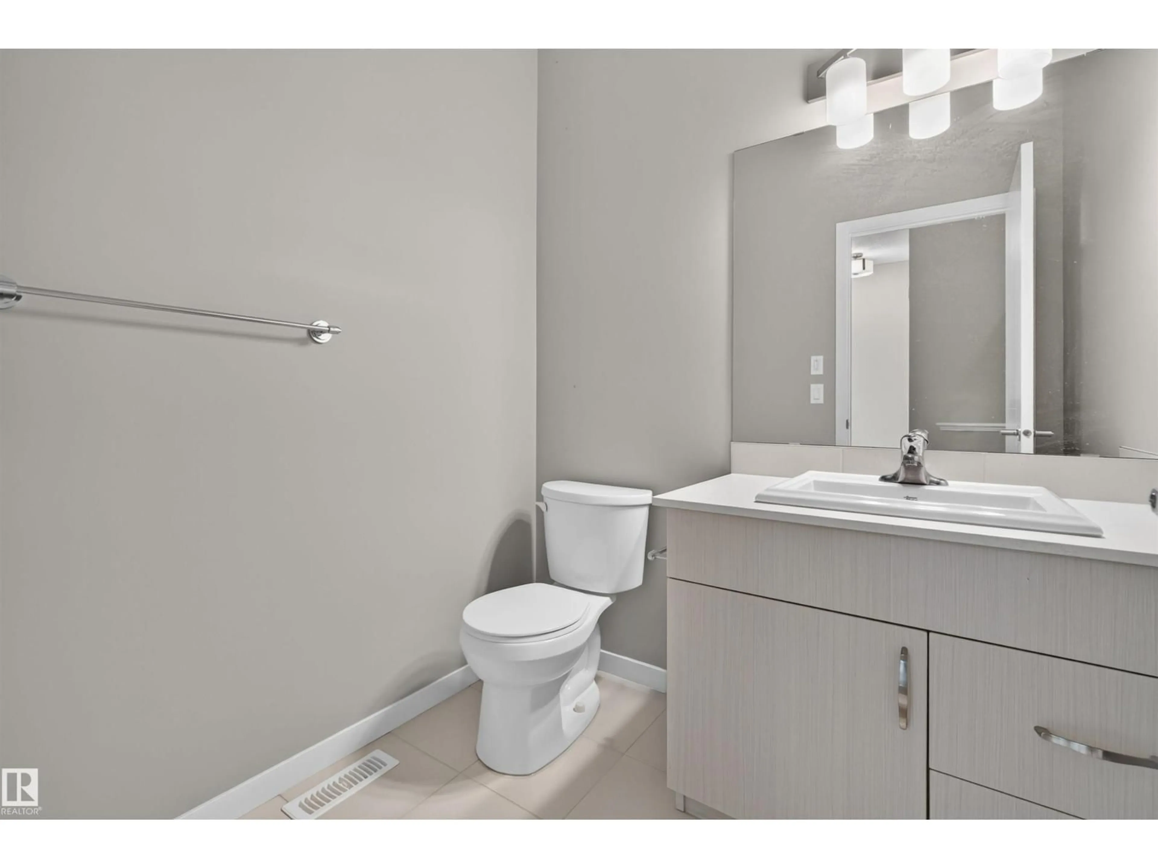 Standard bathroom, unknown for 12328 177 AV, Edmonton Alberta T5X0L3