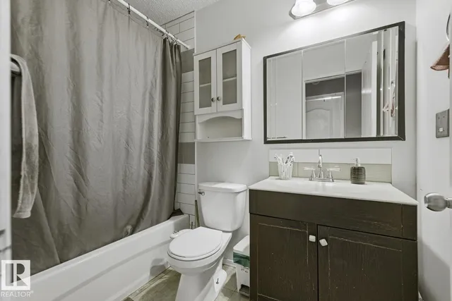 3216 138 AV, Edmonton 3