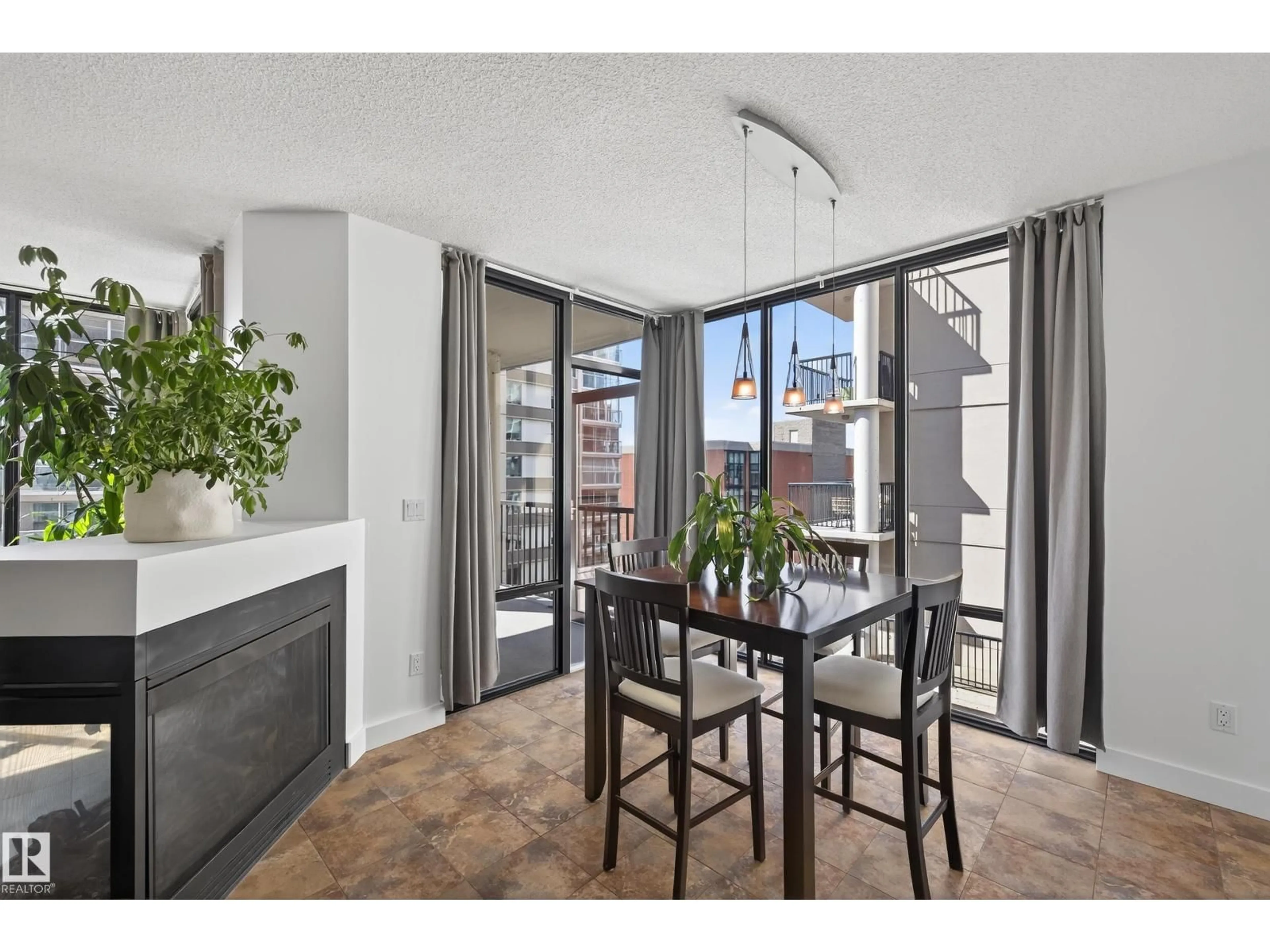 Dining room, unknown for 701 - 10028 119 ST, Edmonton Alberta T5K1Y8
