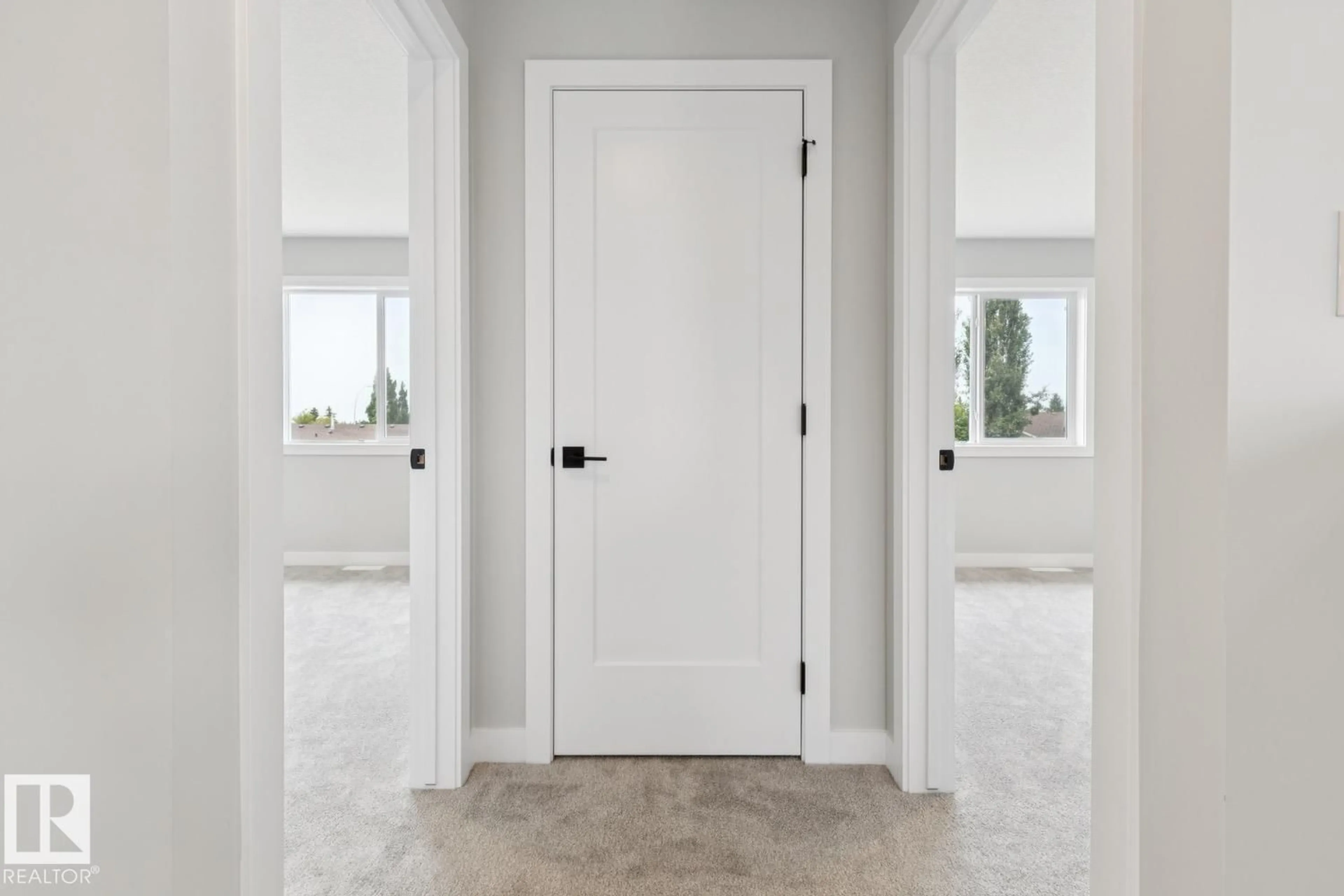 Indoor entryway for 72 MAPLE CR, Gibbons Alberta T0A1N0