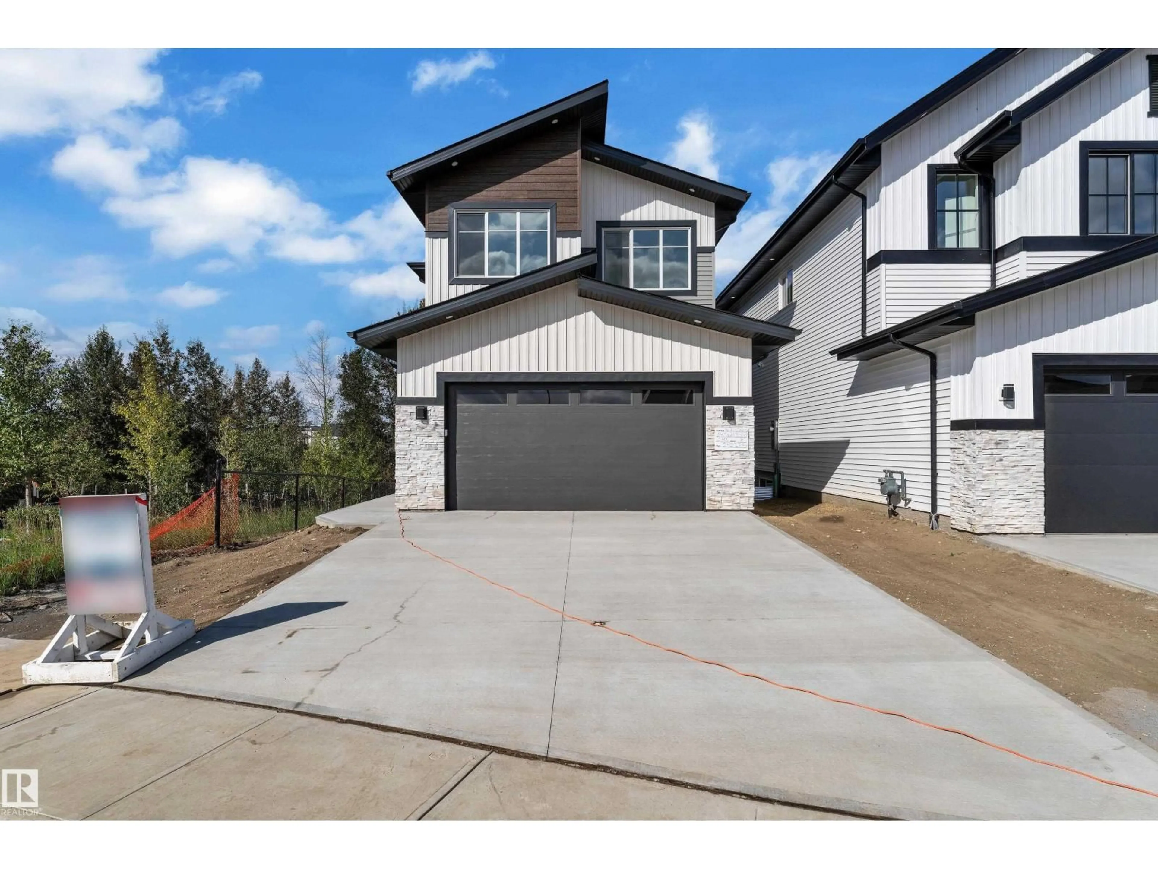 Unknown for 3136 7 AVENUE SW, Edmonton Alberta T6X3M4