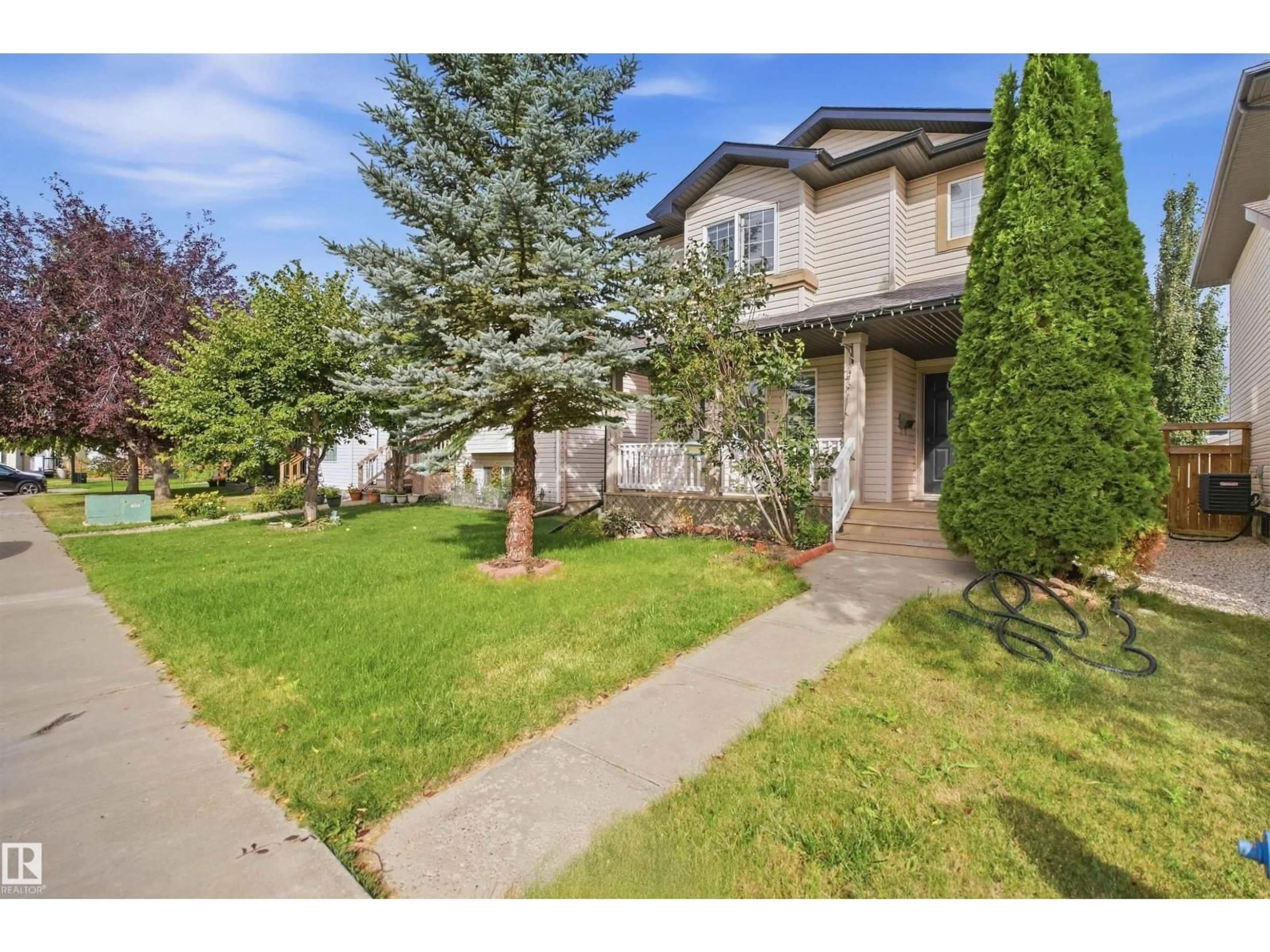 Unknown for 2122 37 AV, Edmonton Alberta T6T1S2