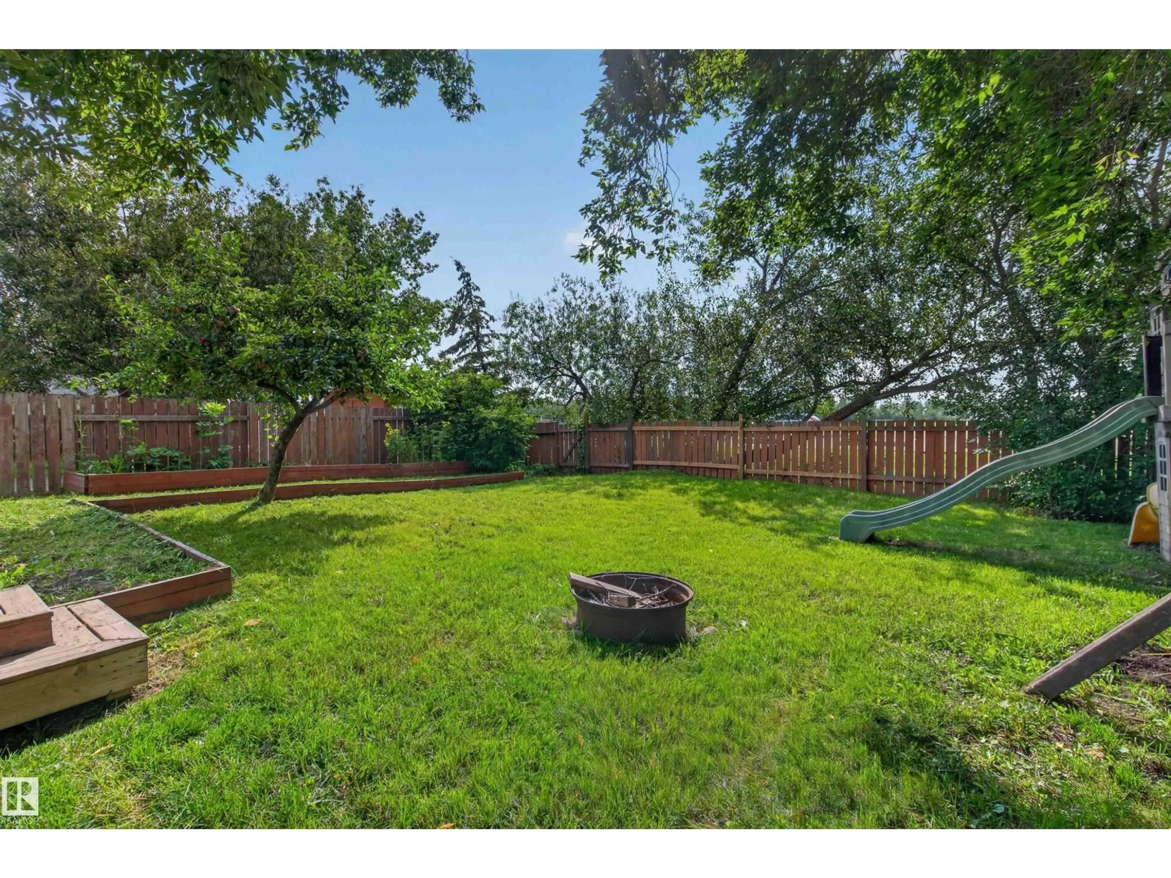 A pic from outside/outdoor area/front of a property/back of a property/a pic from drone, forest/trees view for 3606 44 ST, Leduc Alberta T9E6A1