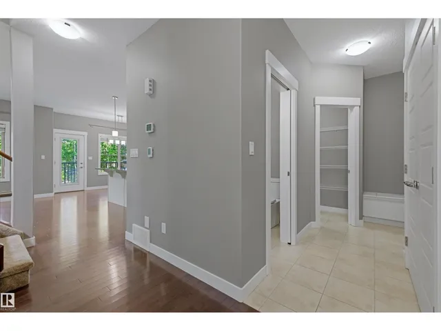 37 GREENBURY MR, Spruce Grove 4