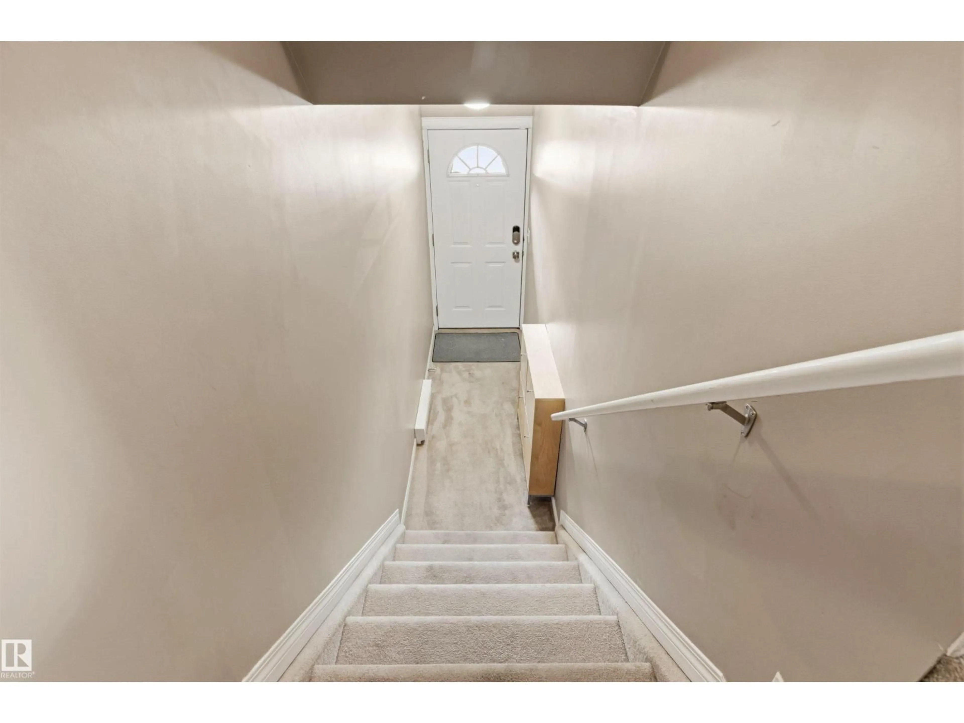 Stairs for #19 - 2505 42 ST, Edmonton Alberta T6L7G8
