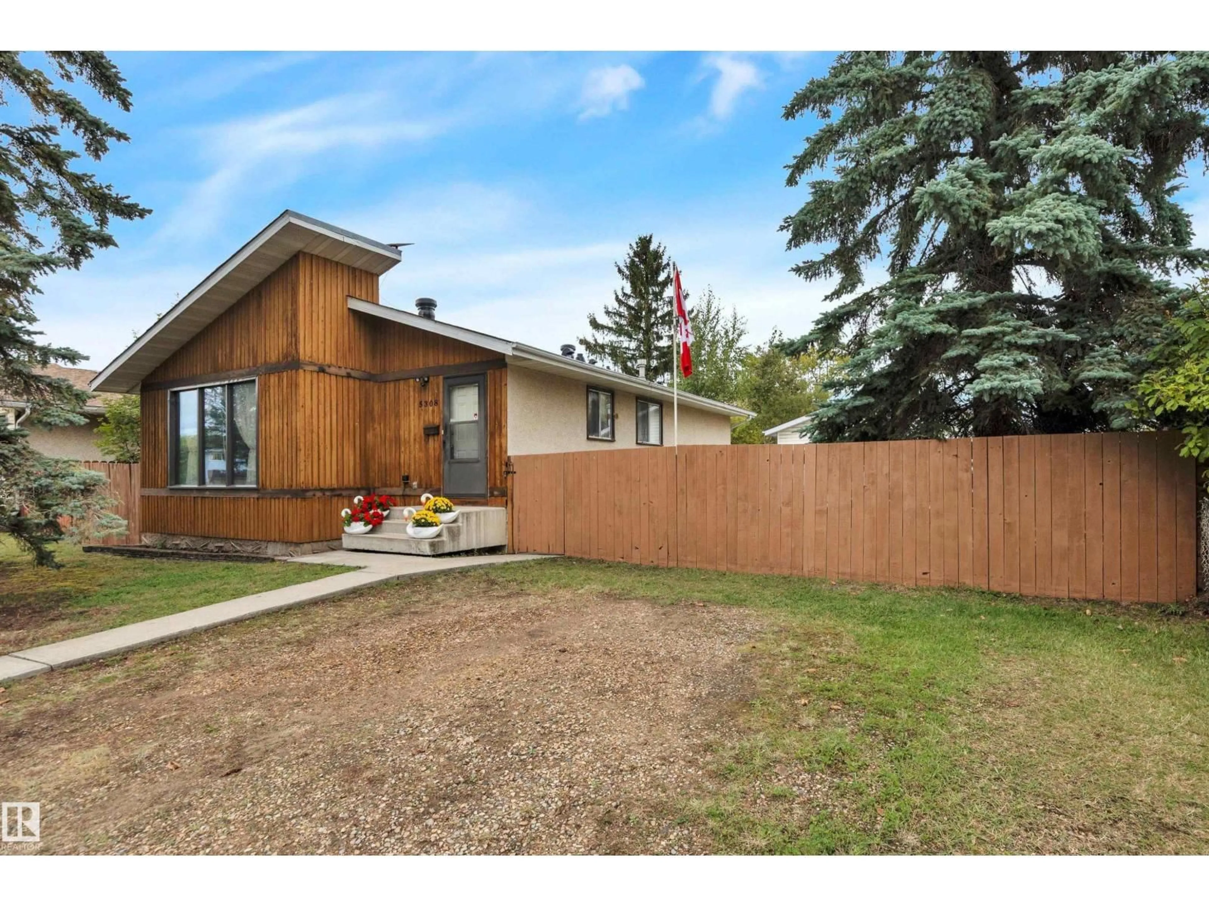 Unknown for 5308 37A AV, Wetaskiwin Alberta T9A2N8