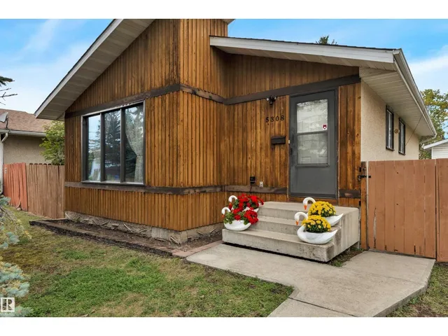 5308 37A AV, Wetaskiwin 2