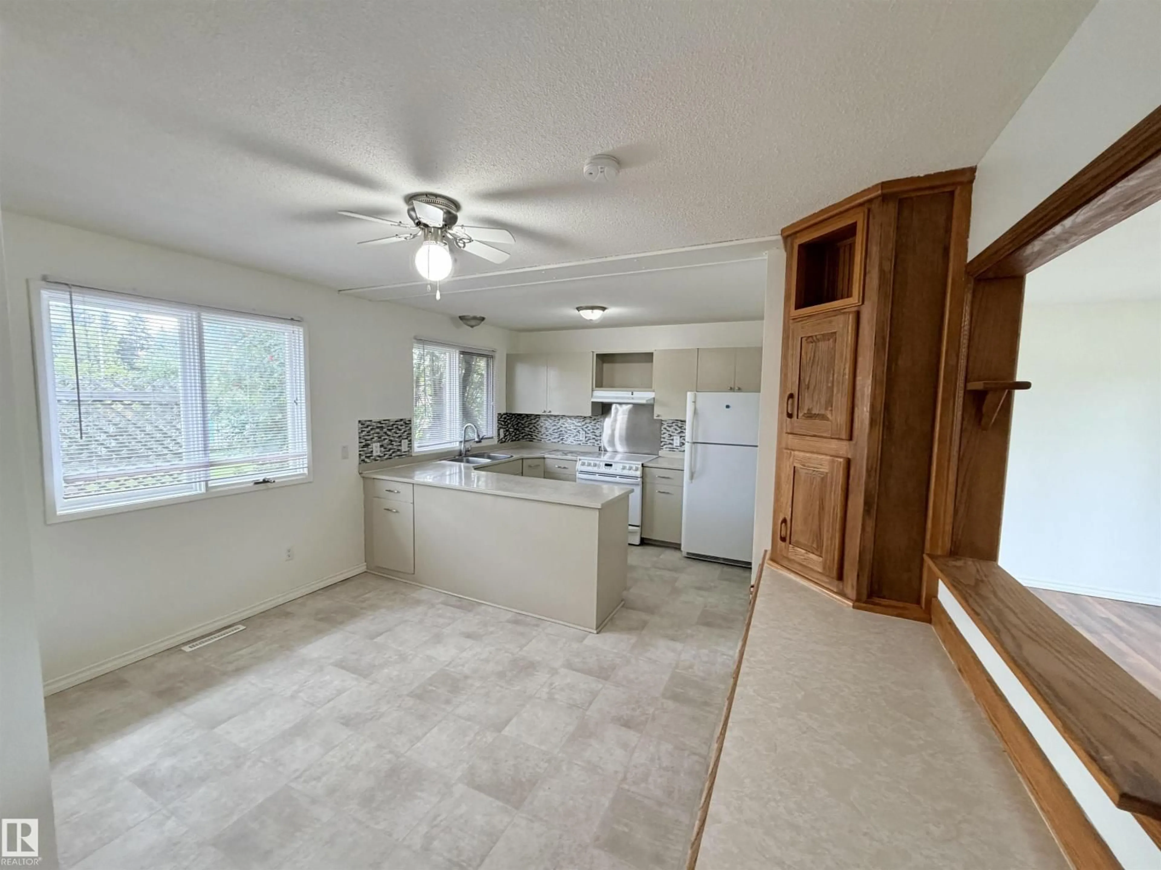 Unknown for 5113 45 ST, St. Paul Town Alberta T0A3A2