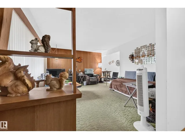 28 PEACOCK DR, Sherwood Park 3