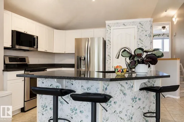 617 BECK CL, Edmonton 5