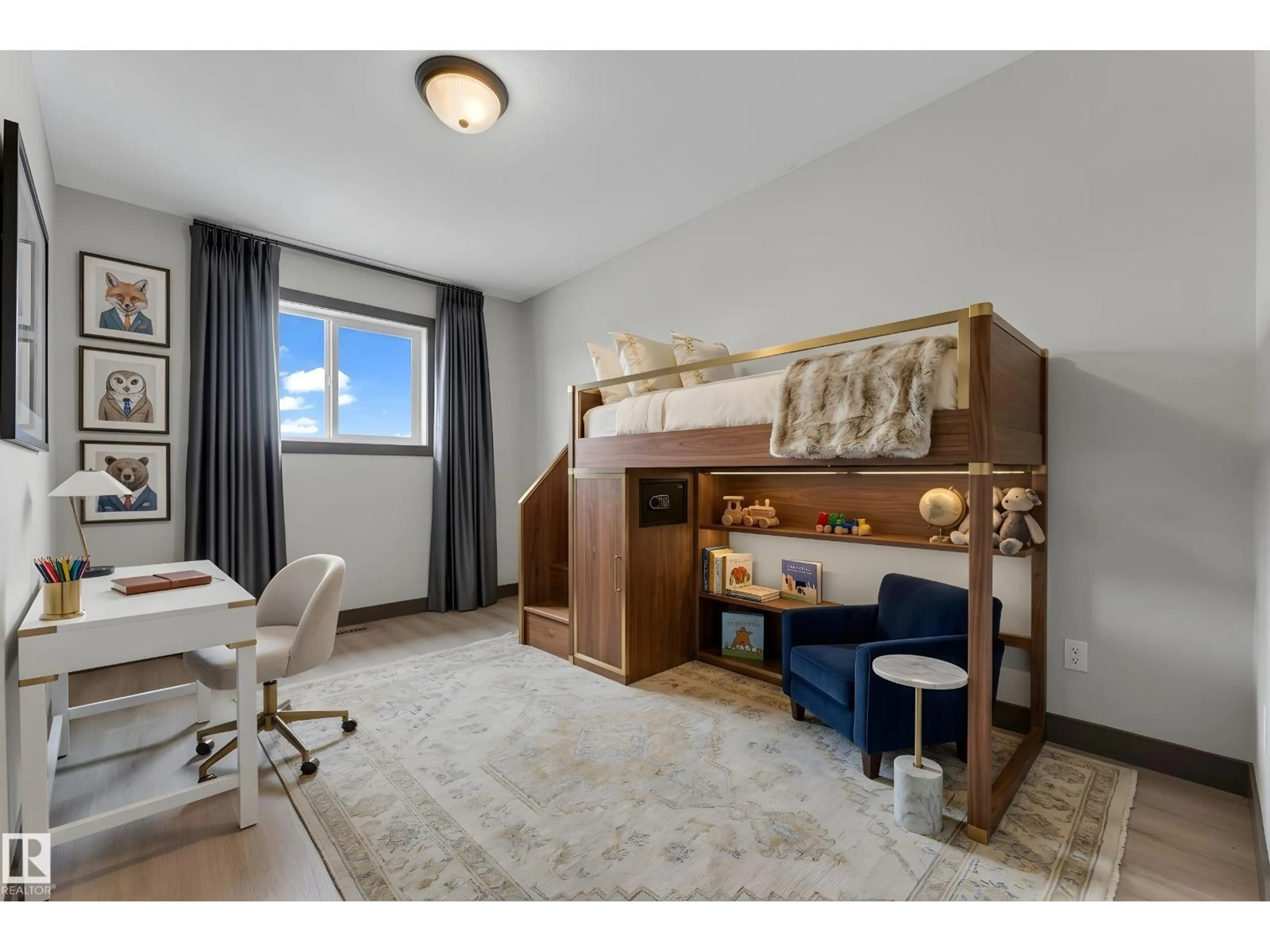 A pic of a room for 11817 37 ST, Edmonton Alberta T5W2B7