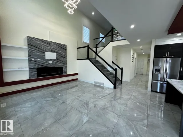 SW - 220 42 ST, Edmonton 5