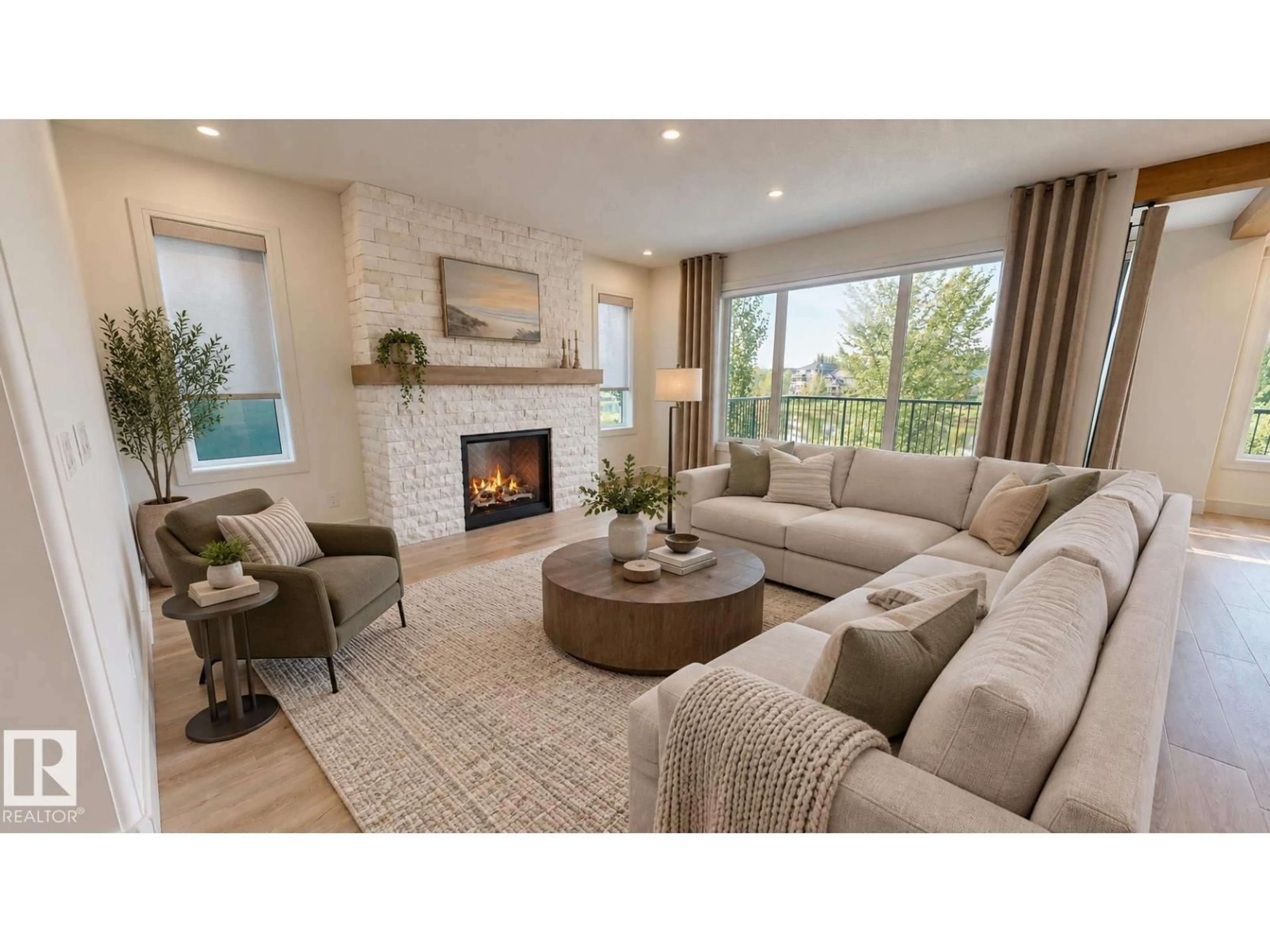 Living room with furniture, unknown for 26 EXECUTIVE WY, St. Albert Alberta T8N4G6