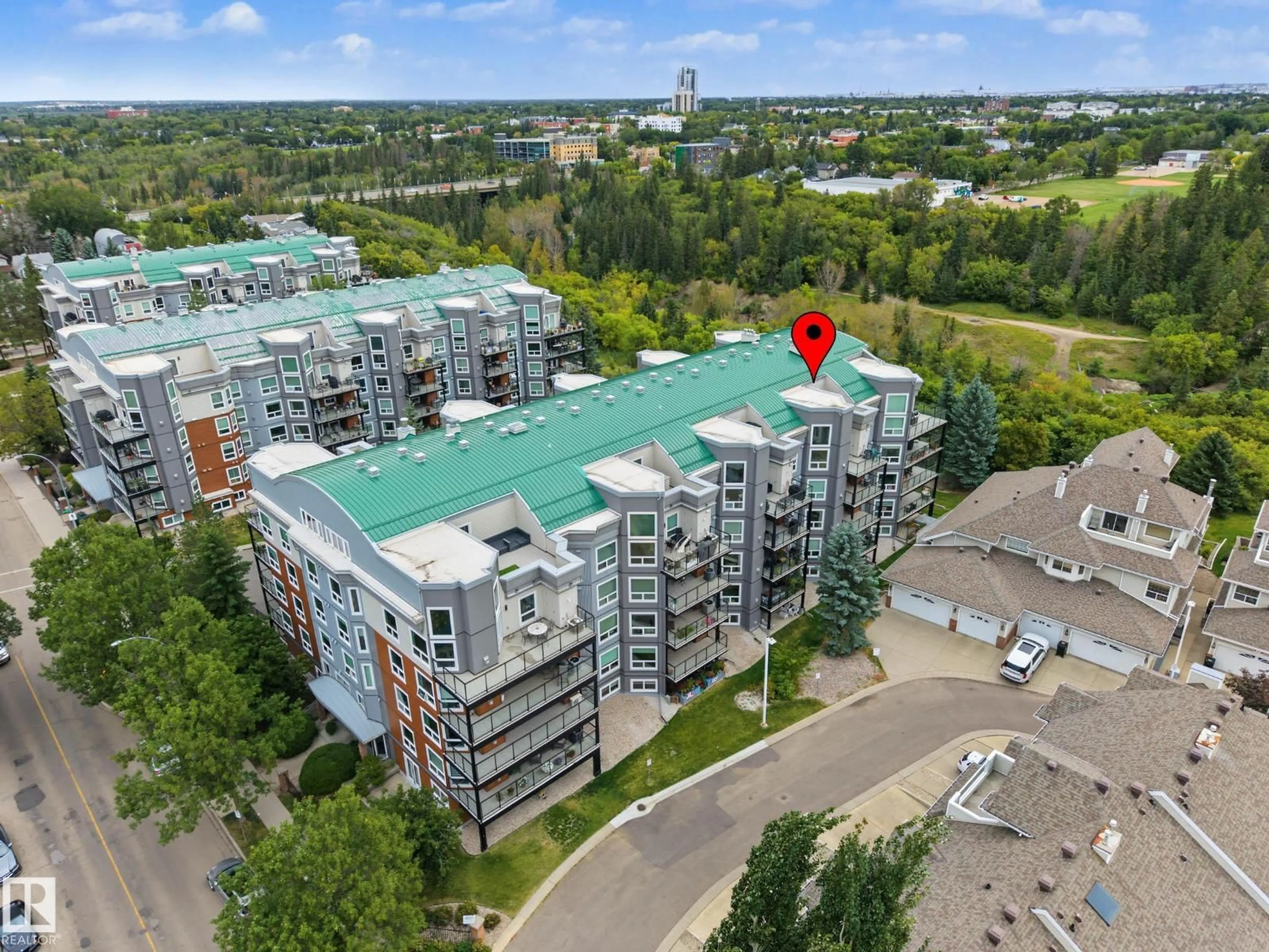 A pic from outside/outdoor area/front of a property/back of a property/a pic from drone, city buildings view from balcony for 505 - 7839 96 ST, Edmonton Alberta T6C4R4