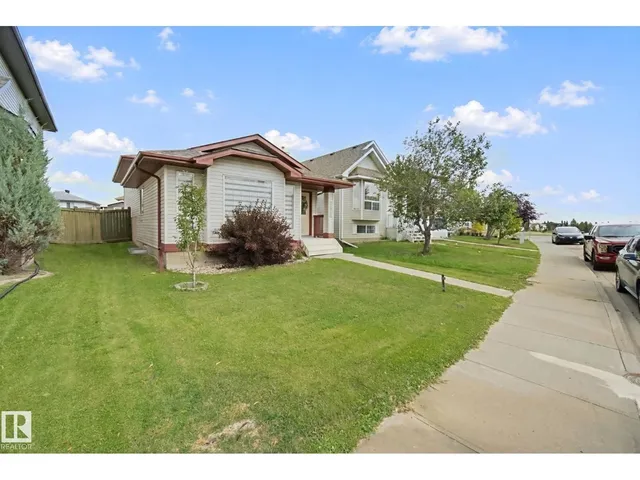 13912 156 AV, Edmonton 2