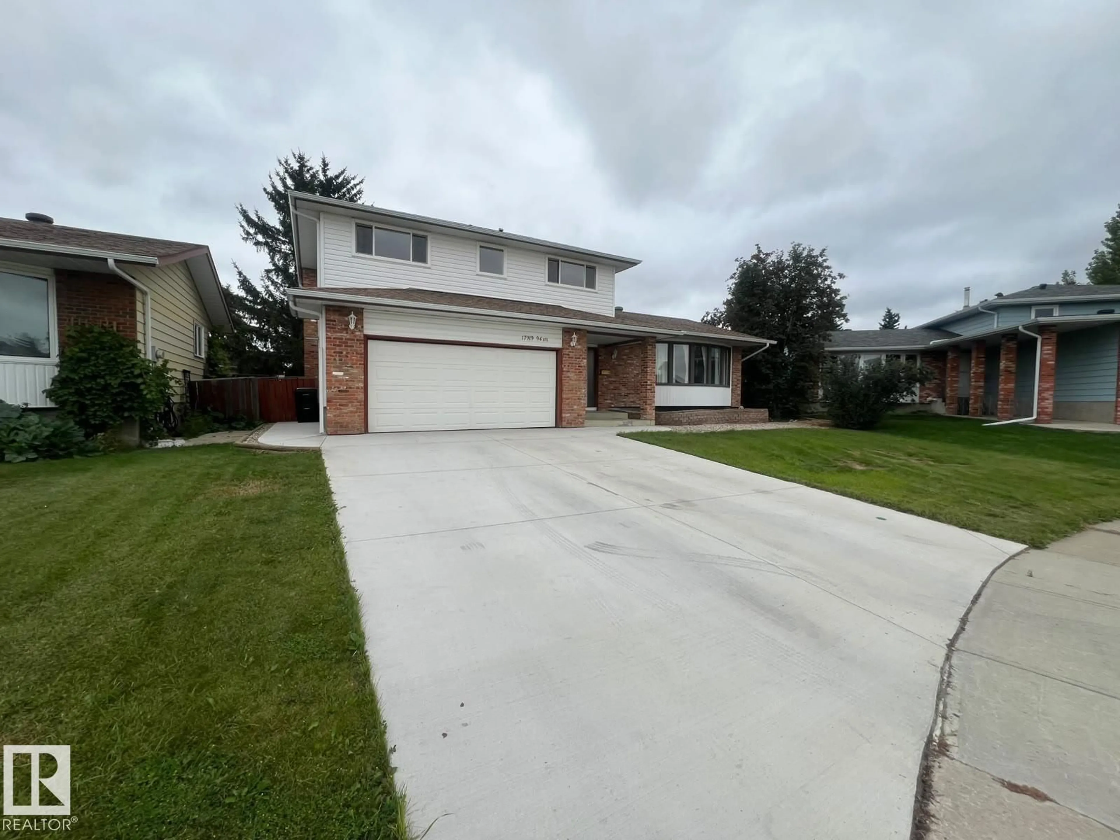 Unknown for 17919 94 AV, Edmonton Alberta T5T1Y3