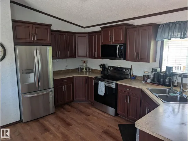 25B - 4515 50 AVENUE, Barrhead 4