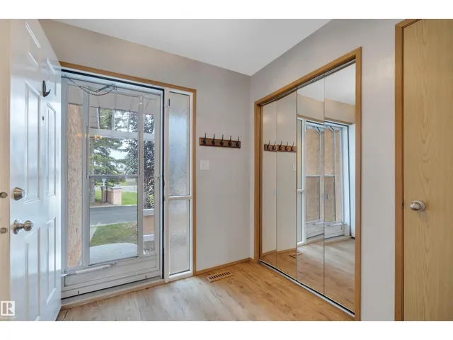 NW - 7557 188 ST, Edmonton 5