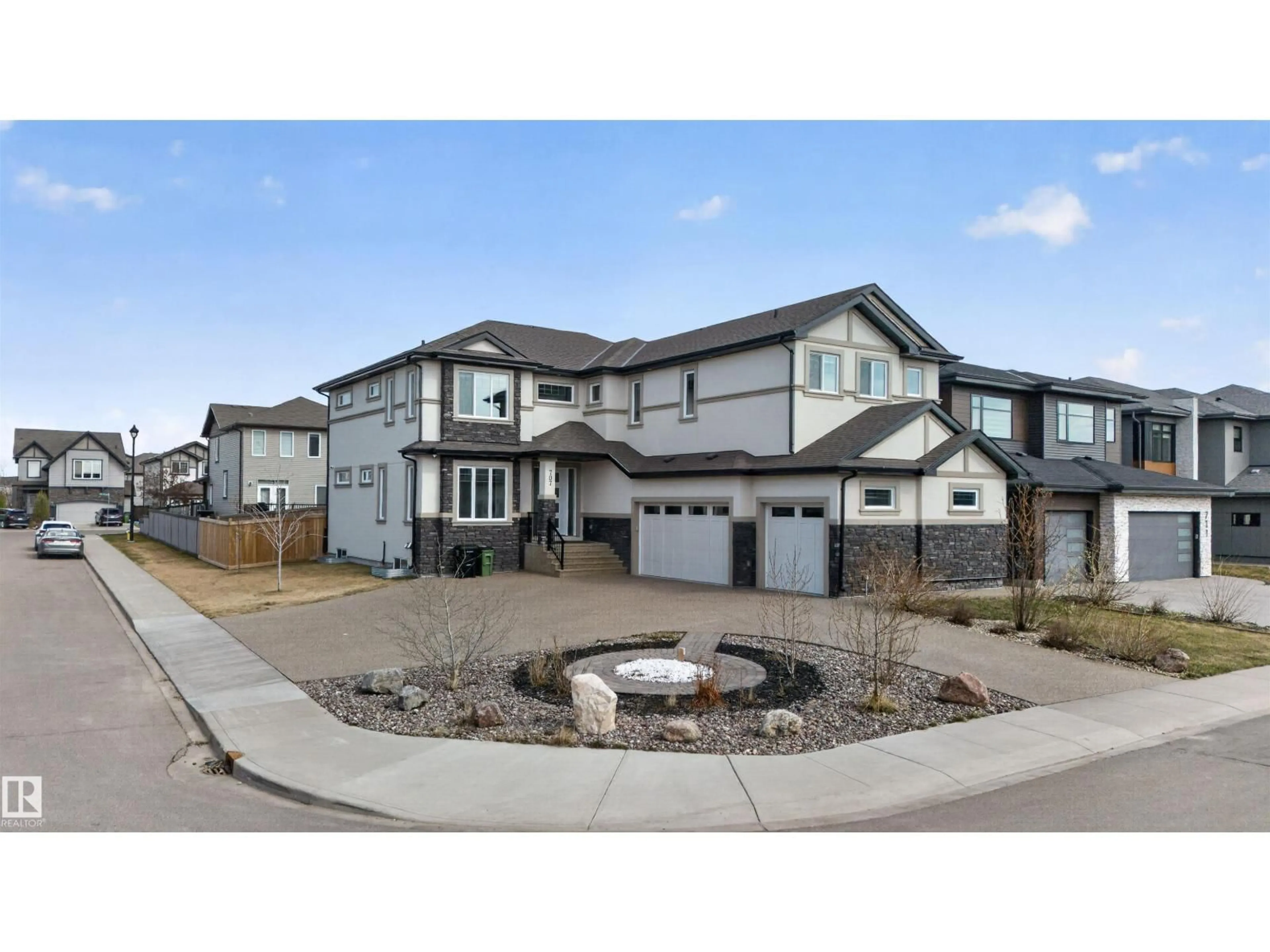 Unknown for SW - 707 180 ST, Edmonton Alberta T6W2S8