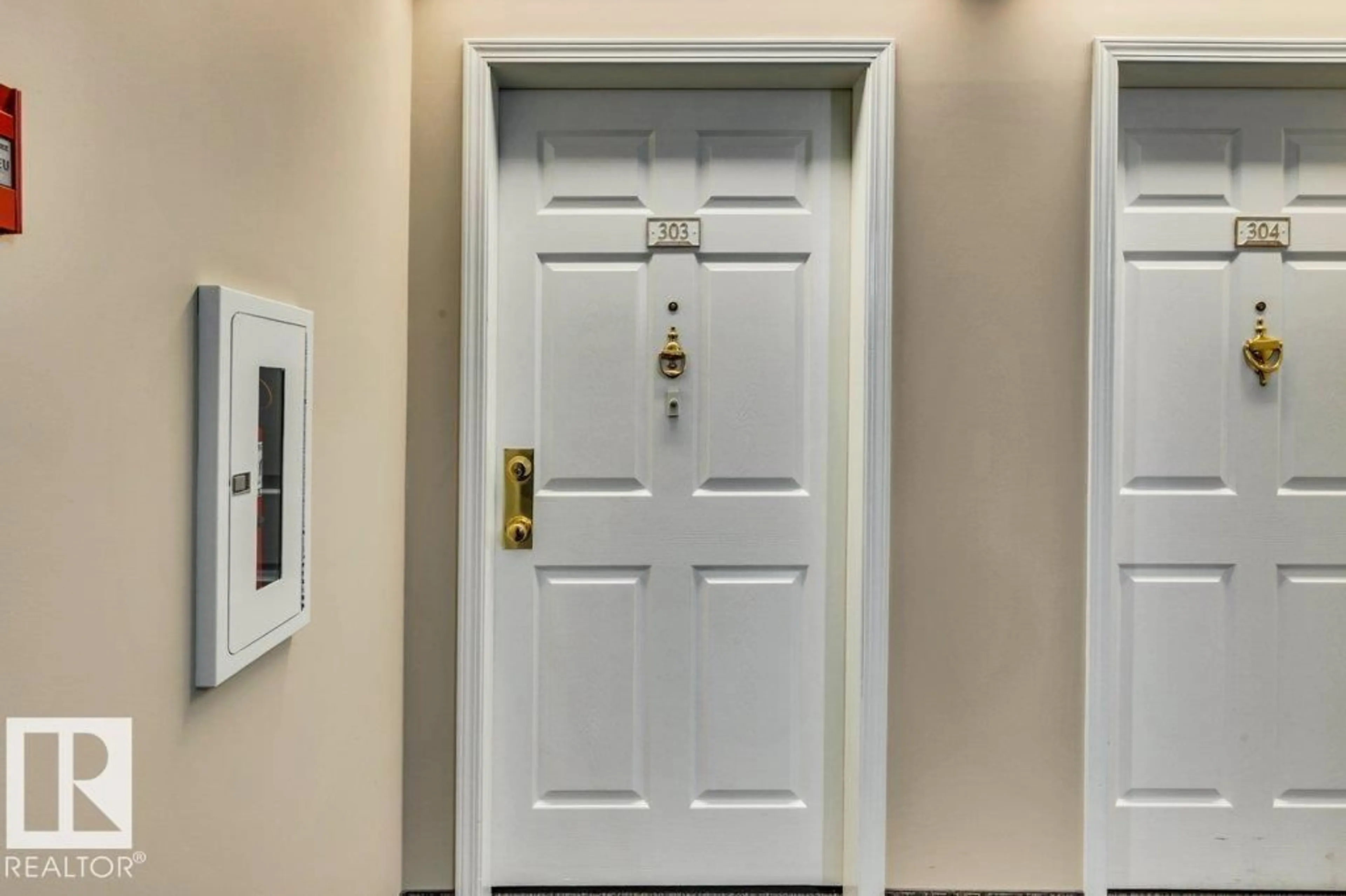 Indoor foyer for #303 - 65 GERVAIS RD, St. Albert Alberta T8N6H6
