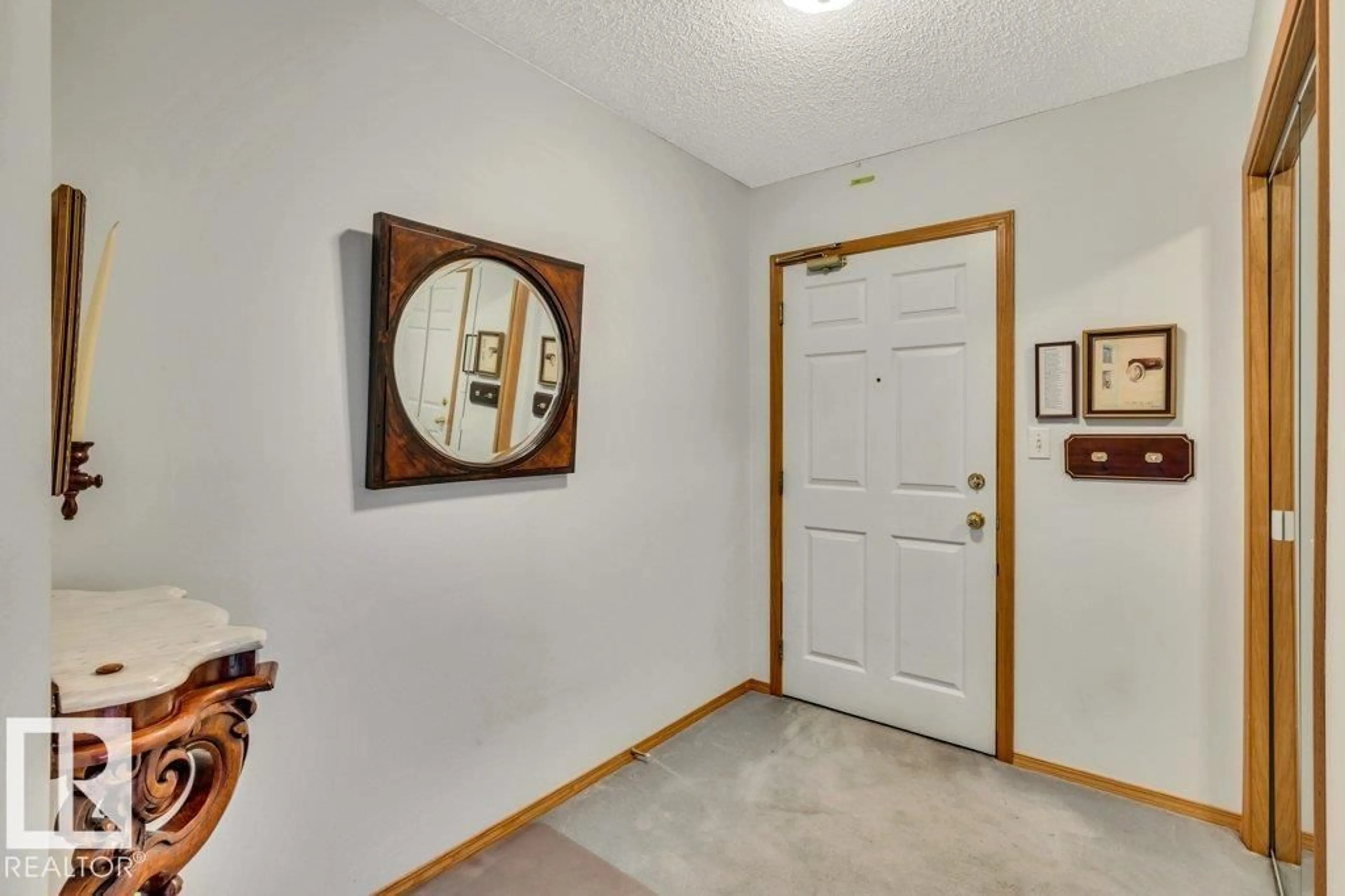 Indoor entryway for #303 - 65 GERVAIS RD, St. Albert Alberta T8N6H6