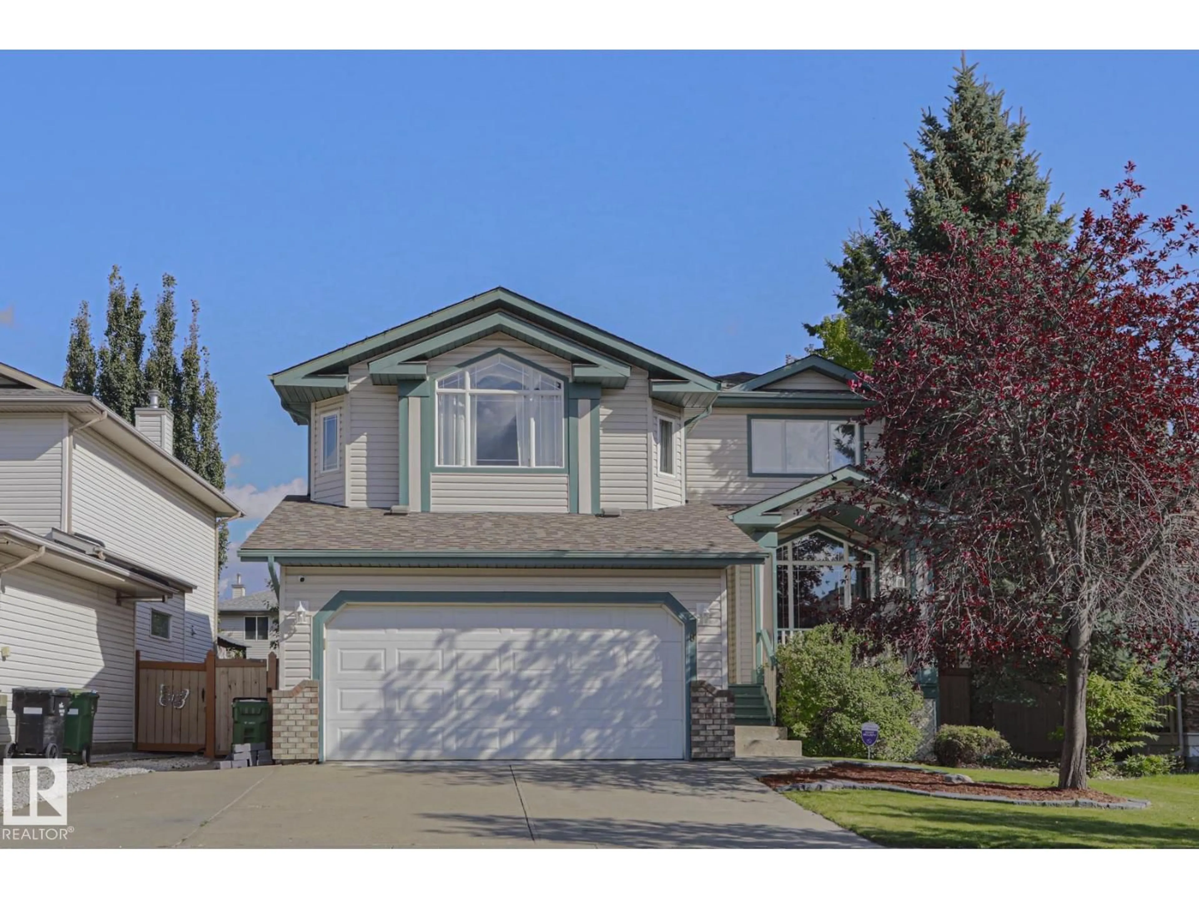 Home with vinyl exterior material, street for 6 WILLIS CR, Leduc Alberta T9E8E6
