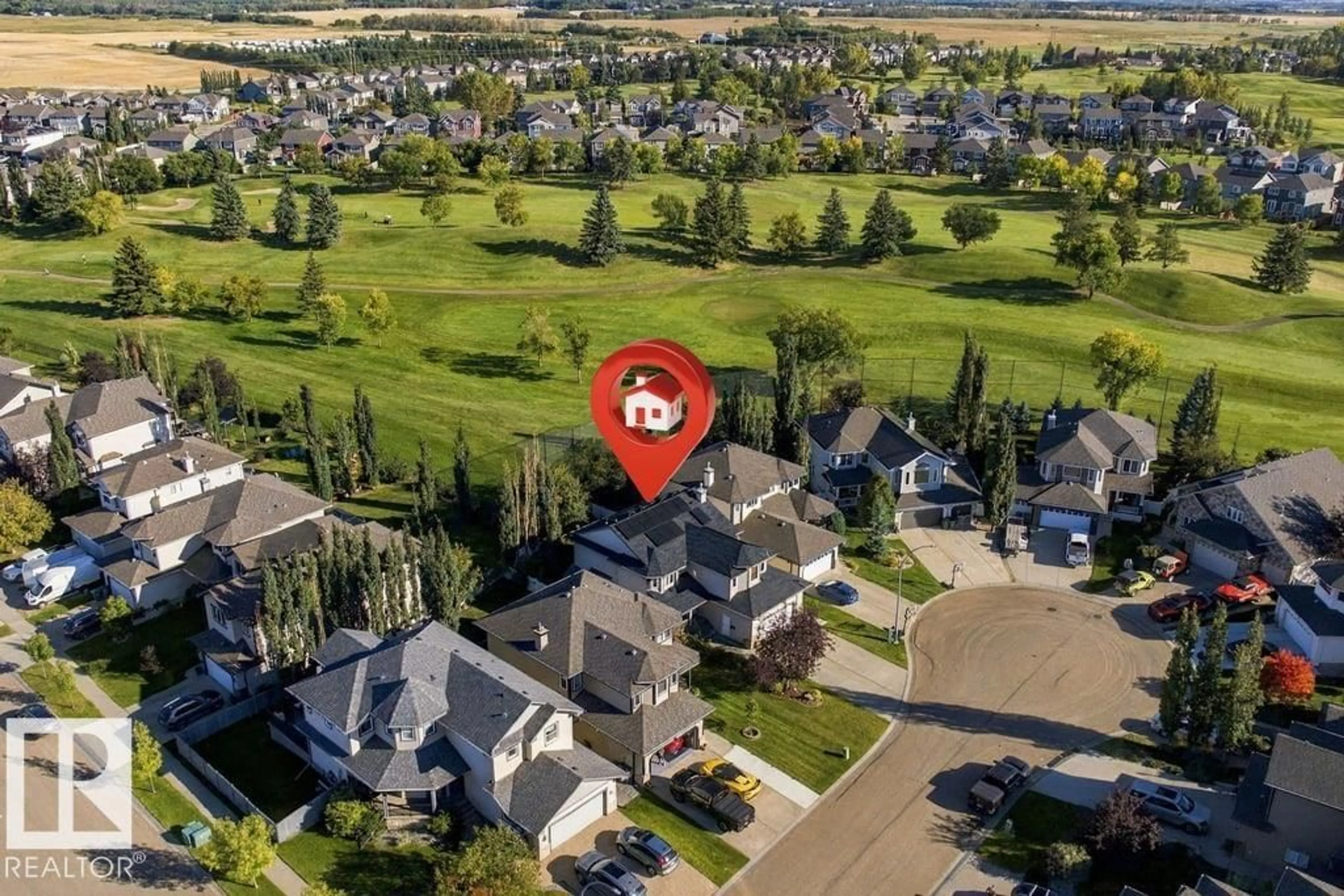 A pic from outside/outdoor area/front of a property/back of a property/a pic from drone, street for 5 ROCHE PL, Beaumont Alberta T4X0B8