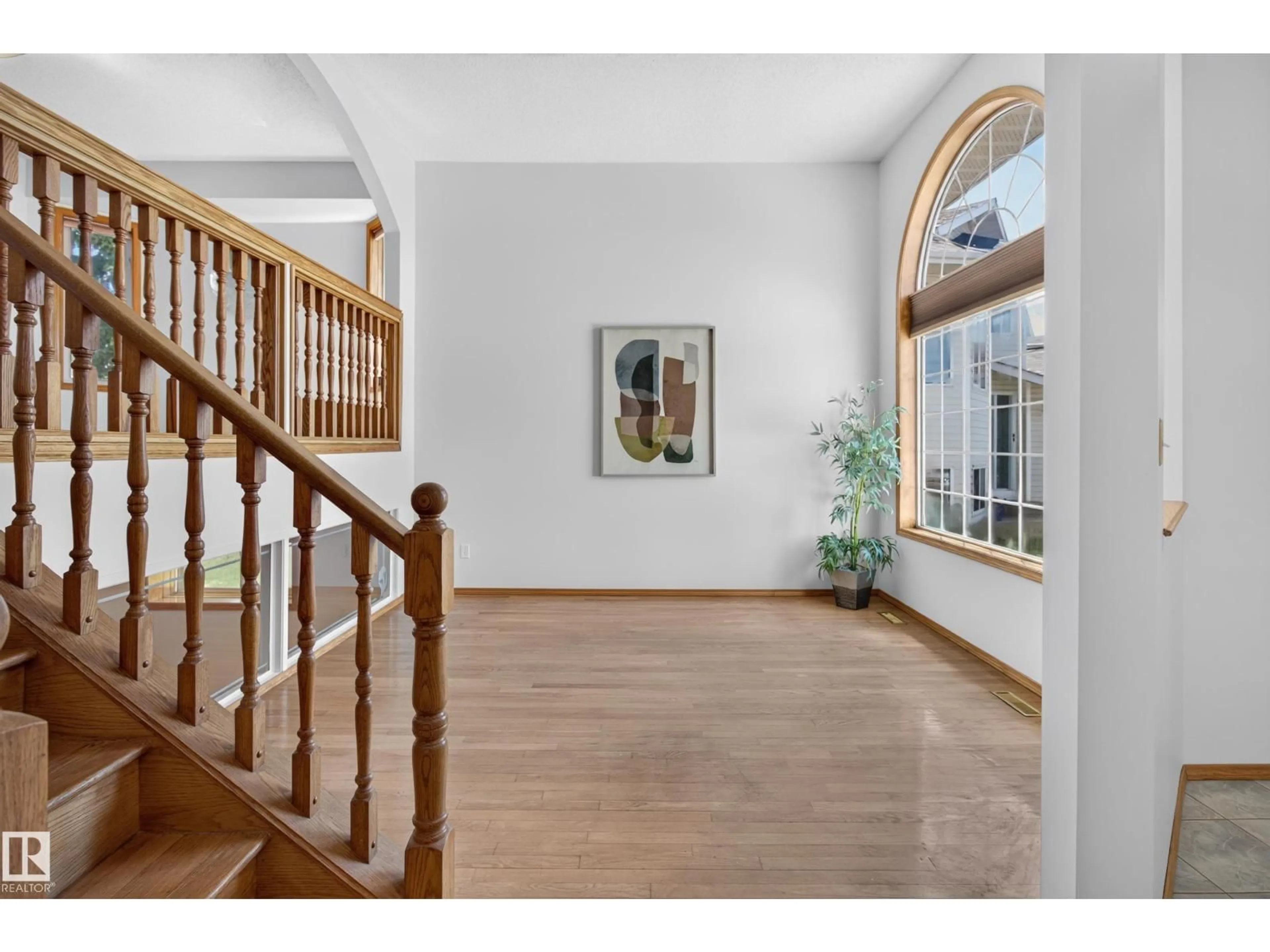 Indoor entryway for NW - 1136 KANE WD, Edmonton Alberta T6L6T6