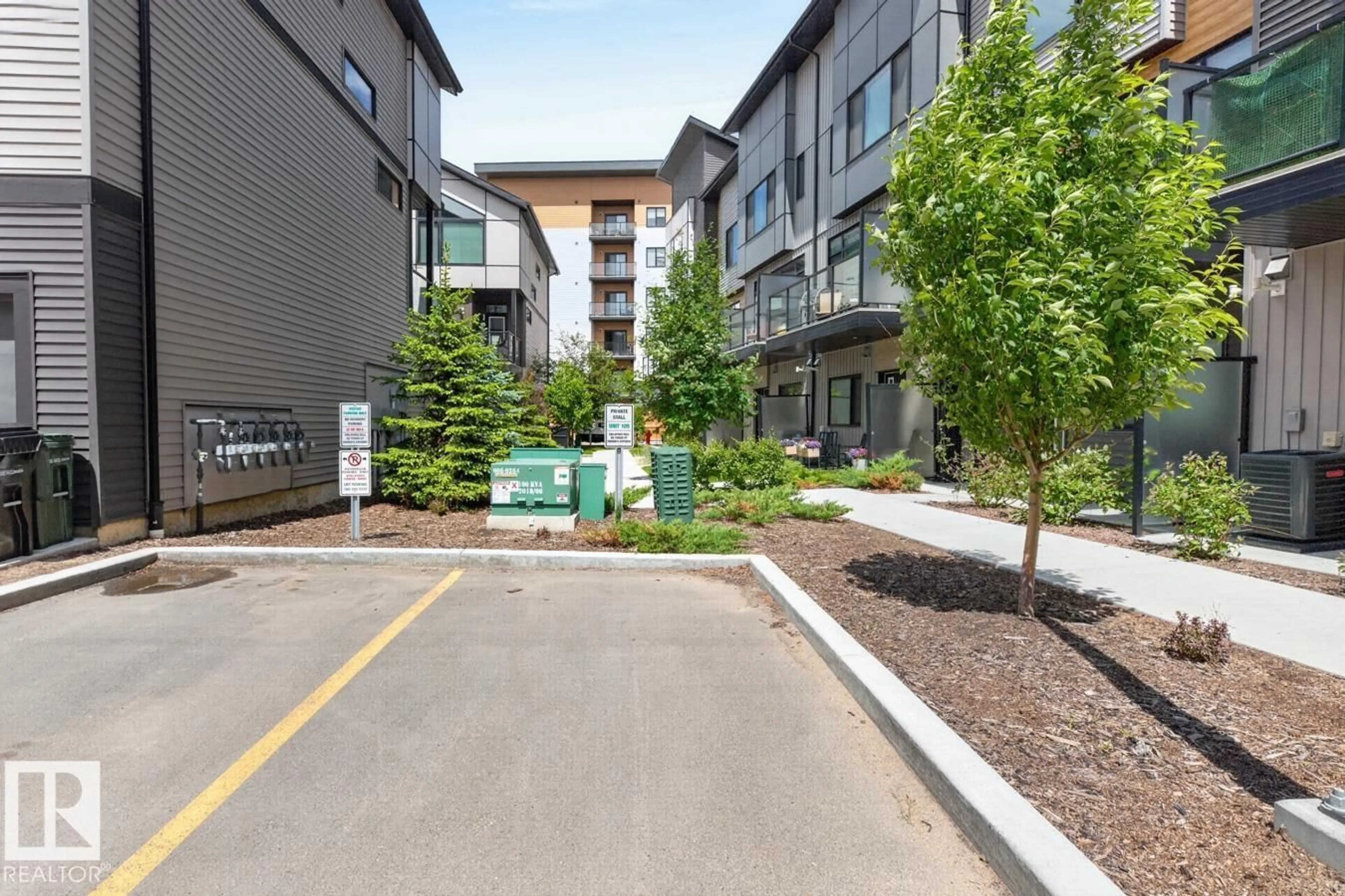 Patio, street for 105 - 50 EBONY BV, Sherwood Park Alberta T8H2X4
