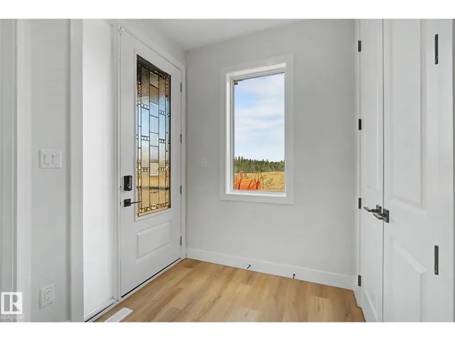 11 PIERWYCK LO, Spruce Grove 2