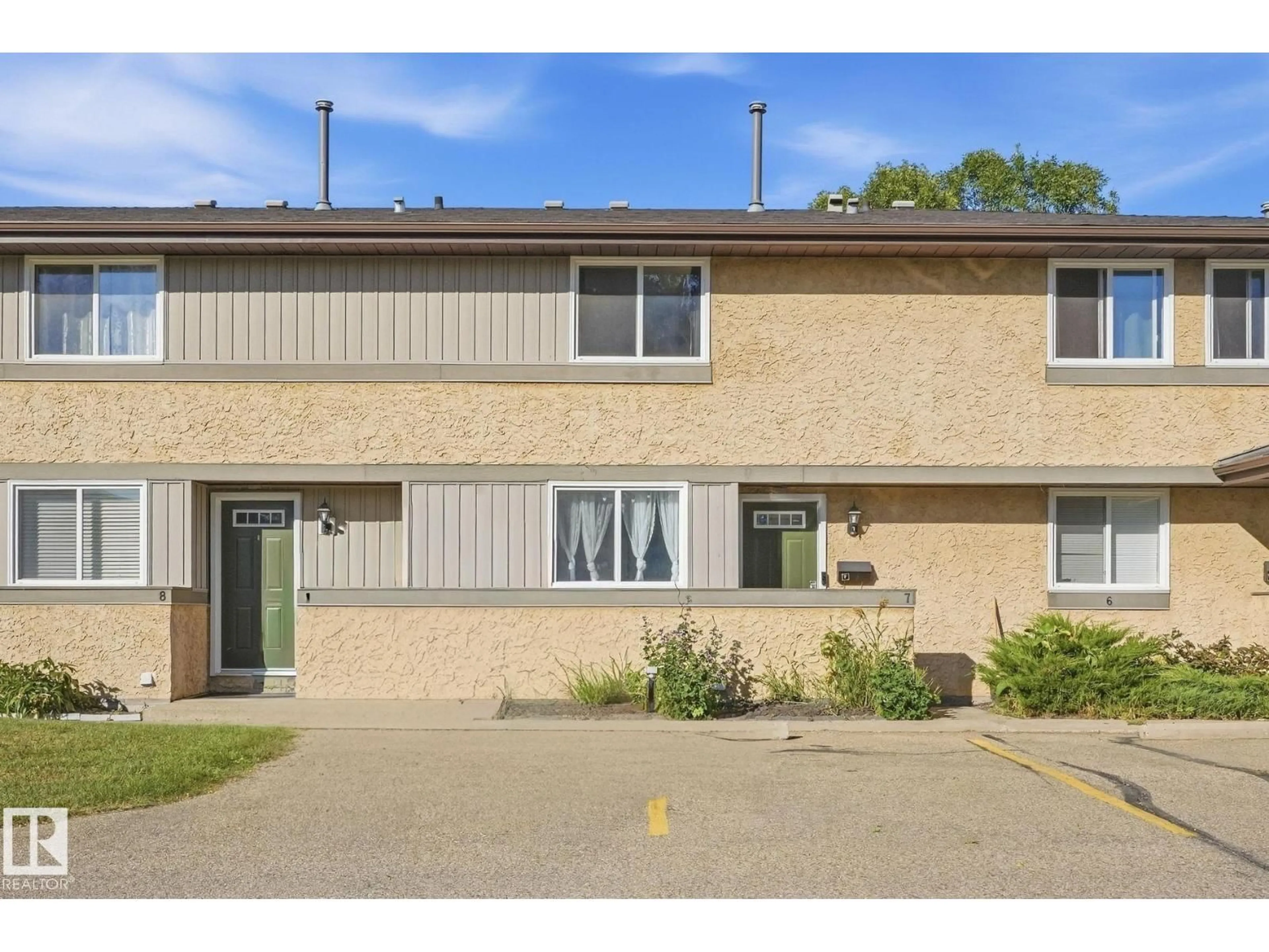Unknown for 7 - 8930 99 AV, Fort Saskatchewan Alberta T8L3L1