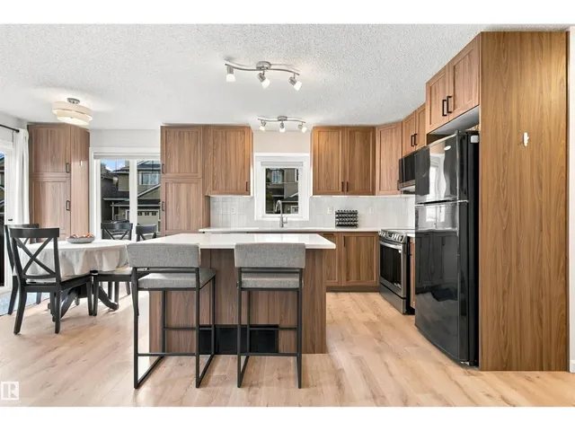 120 - 60 MAGRATH RD, Edmonton 4