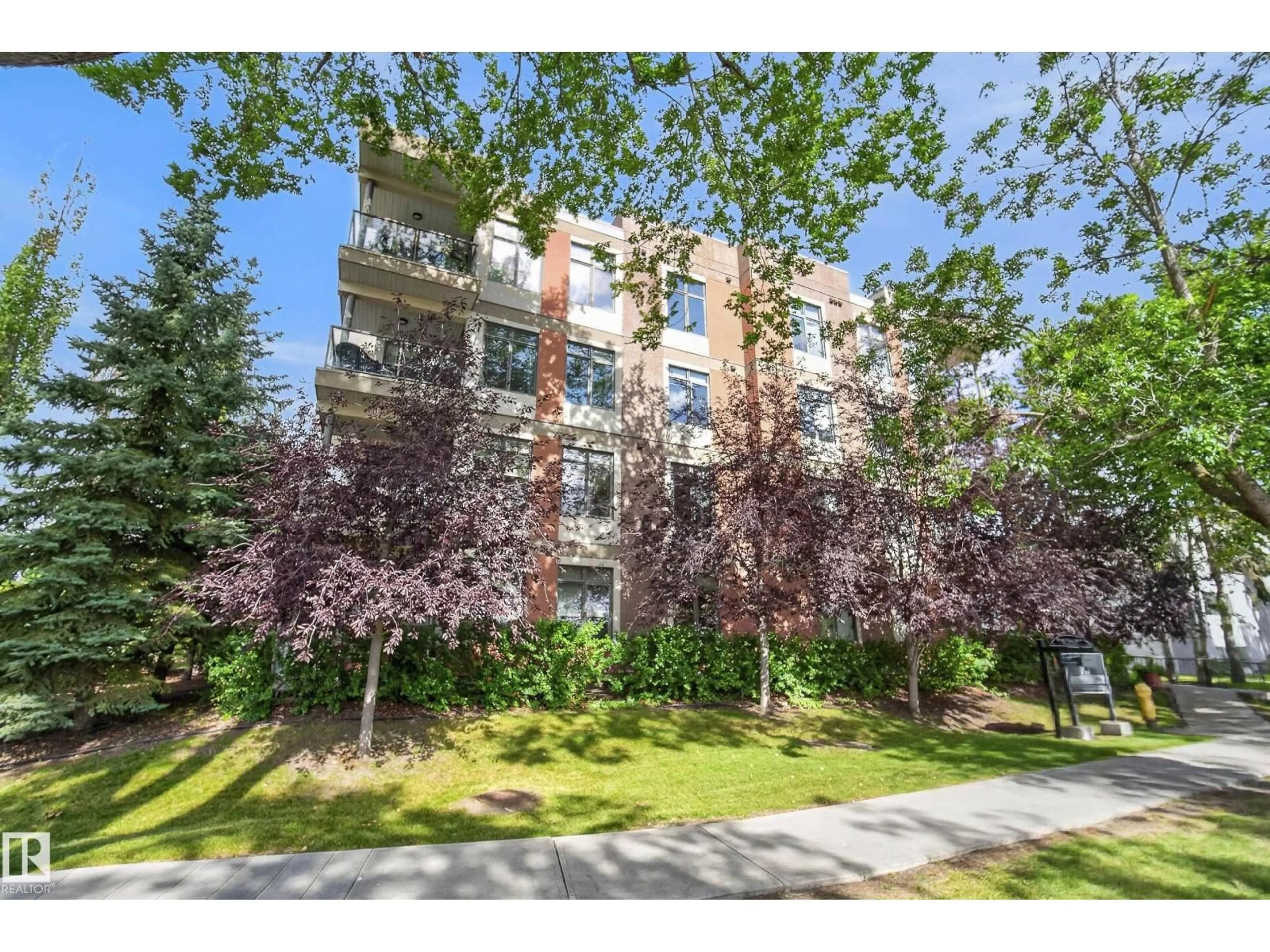 Unknown for 305 - 11140 68 AV, Edmonton Alberta T6H2C2