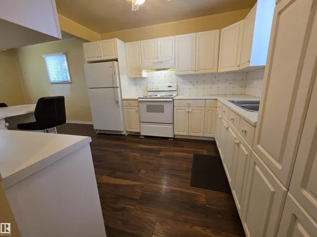 NW - 10438 147 ST, Edmonton 3