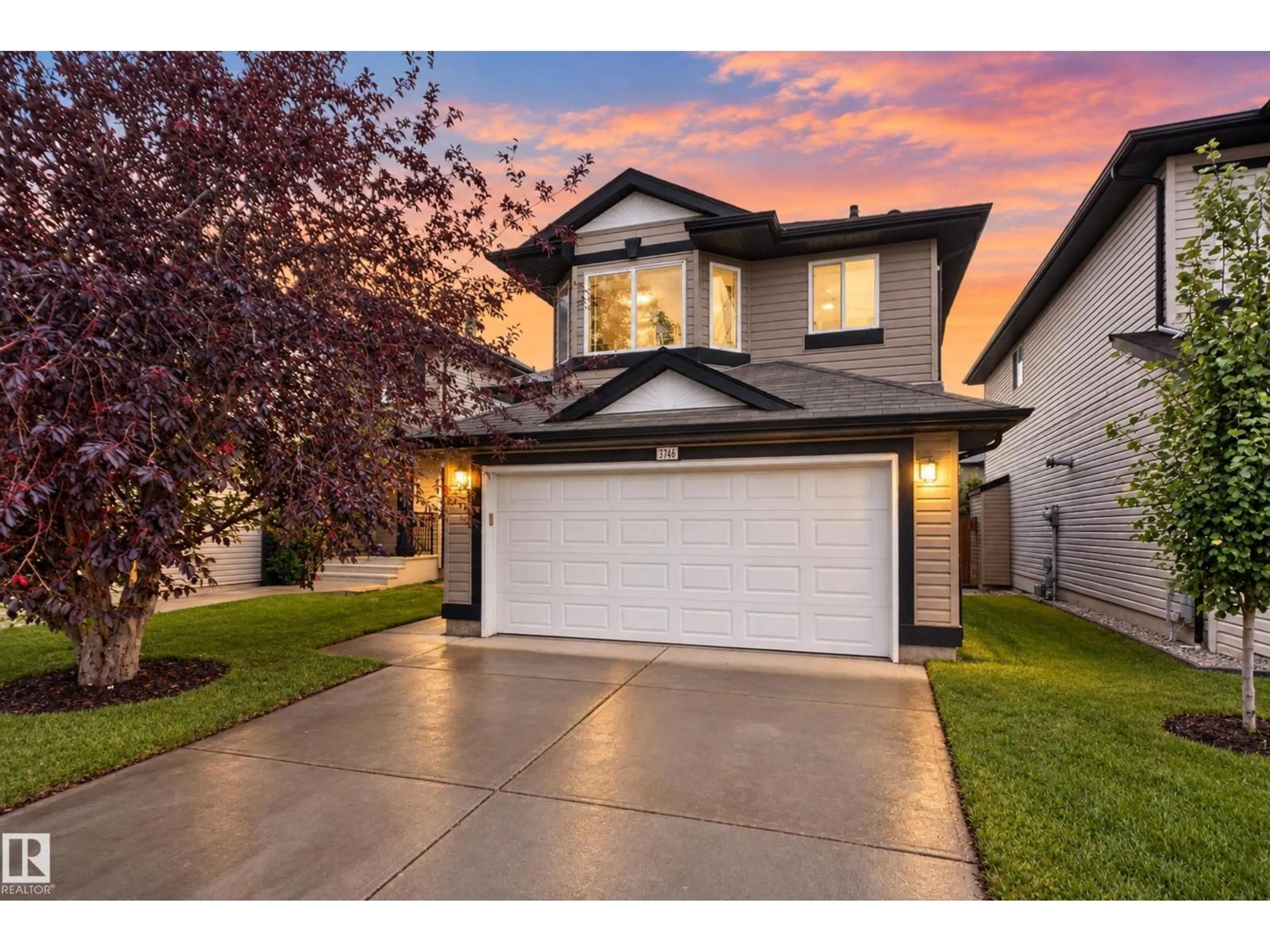Home with vinyl exterior material, street for 3746 12 STREET, Edmonton Alberta T6T0E6