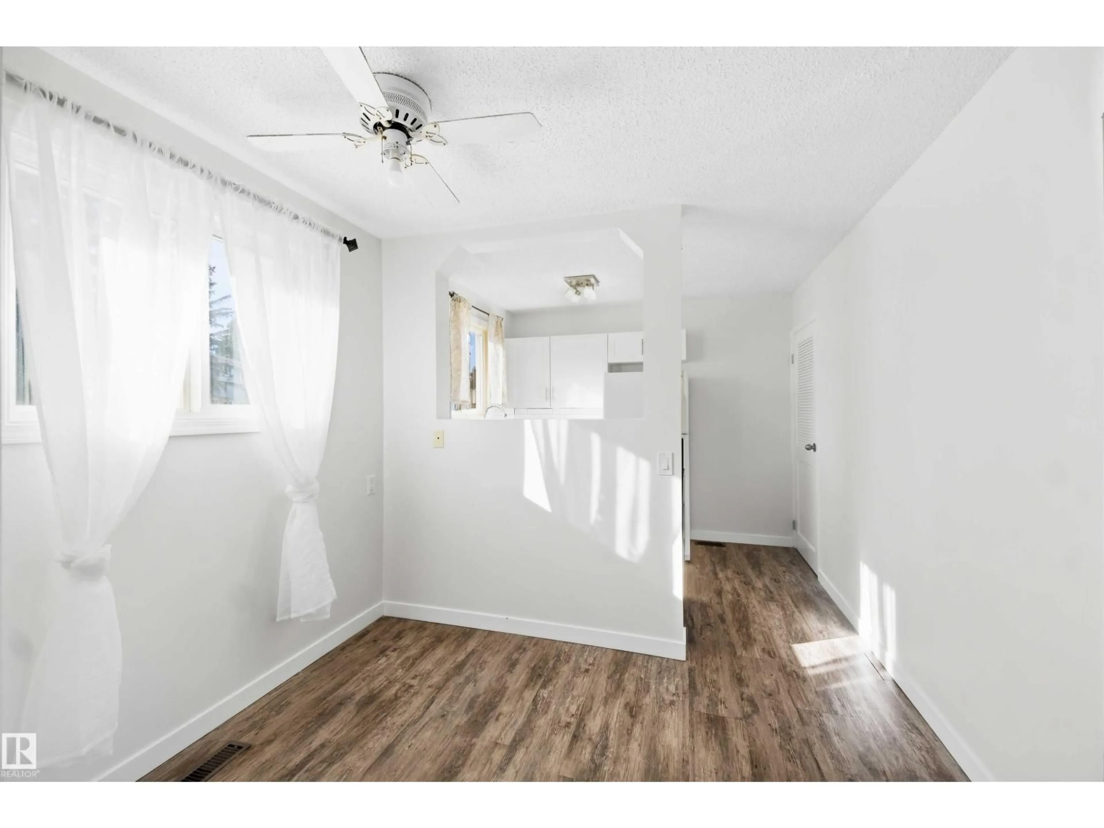 A pic of a room for 120 5231 51 ST, Bon Accord Alberta T0A0K0