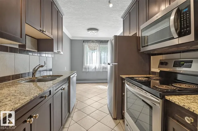 #402 - 10625 83 AV, Edmonton 2