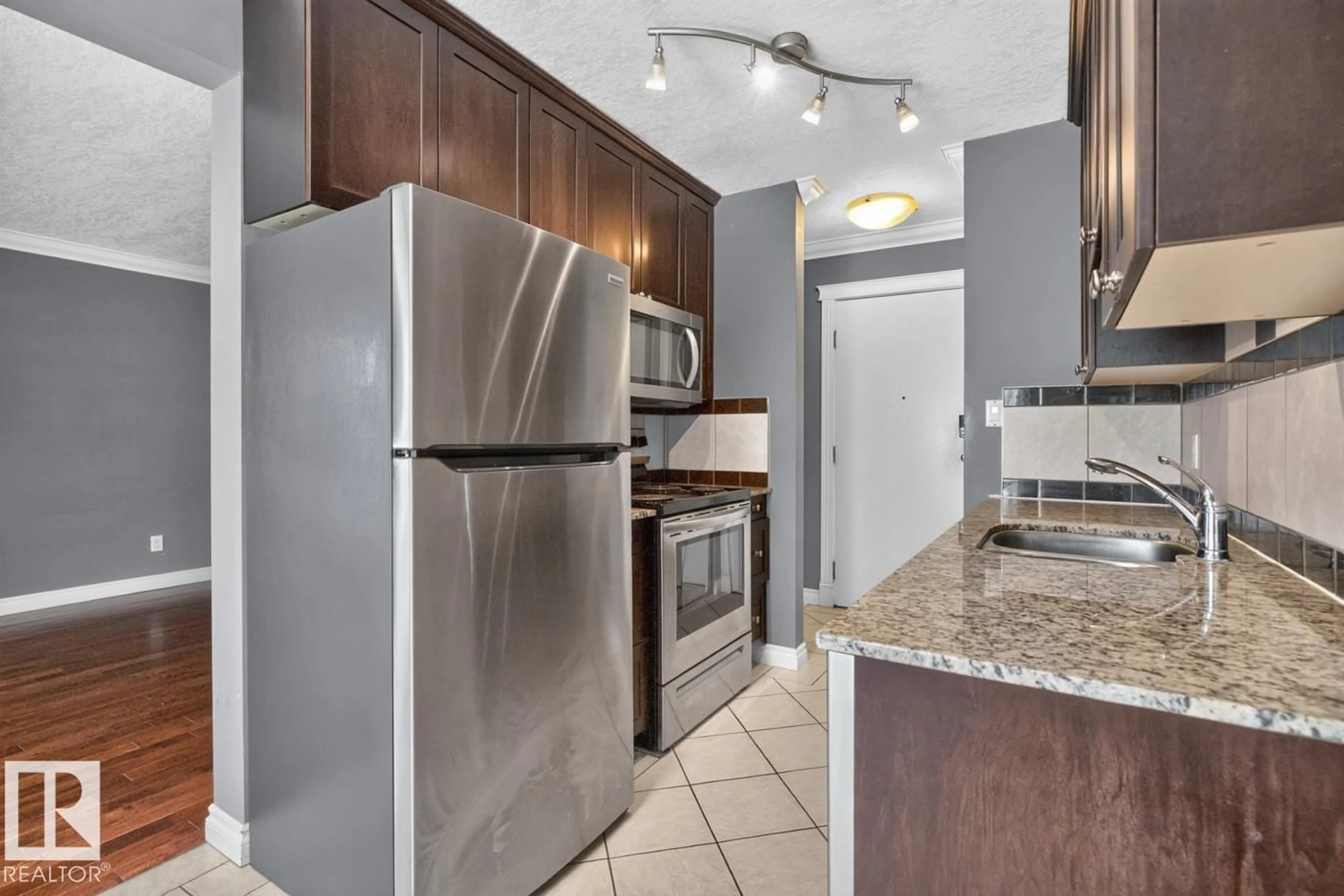Standard kitchen, ceramic/tile floor for #402 - 10625 83 AV, Edmonton Alberta T6E2E3