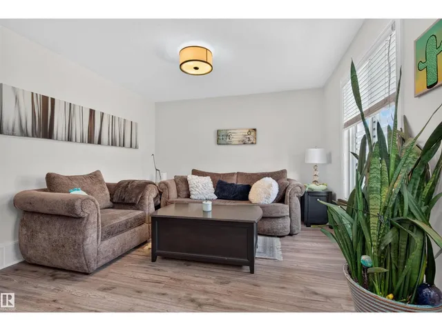 #35 - 1508 105 ST NW, Edmonton 3