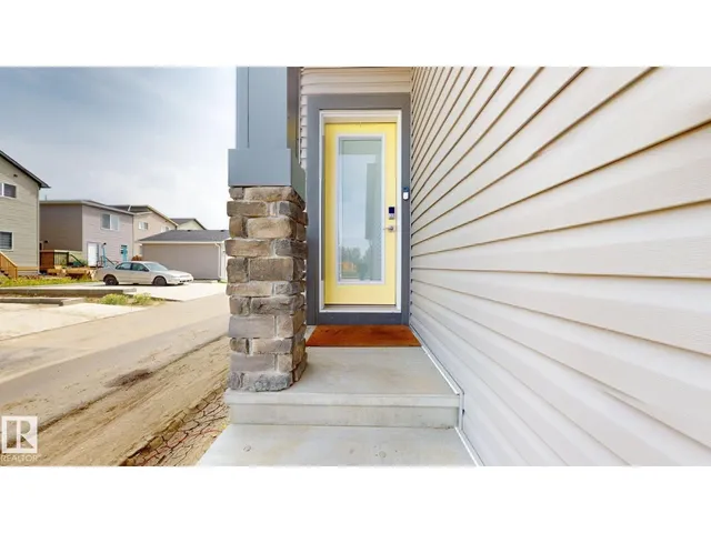 607 31 AV, Edmonton 2