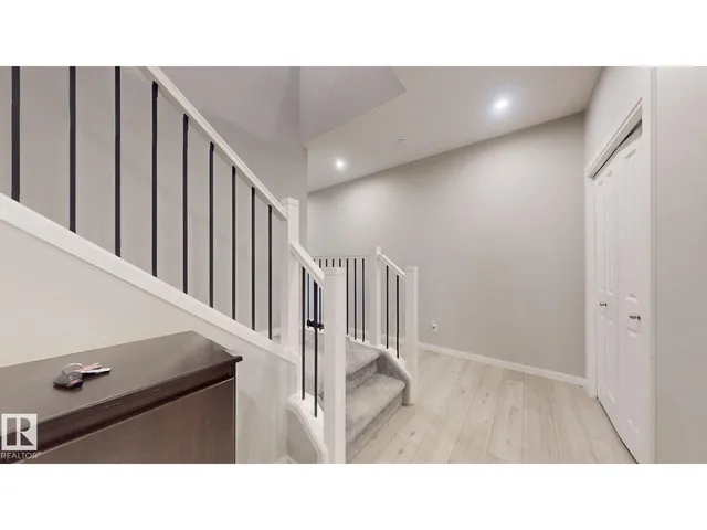 607 31 AV, Edmonton 5