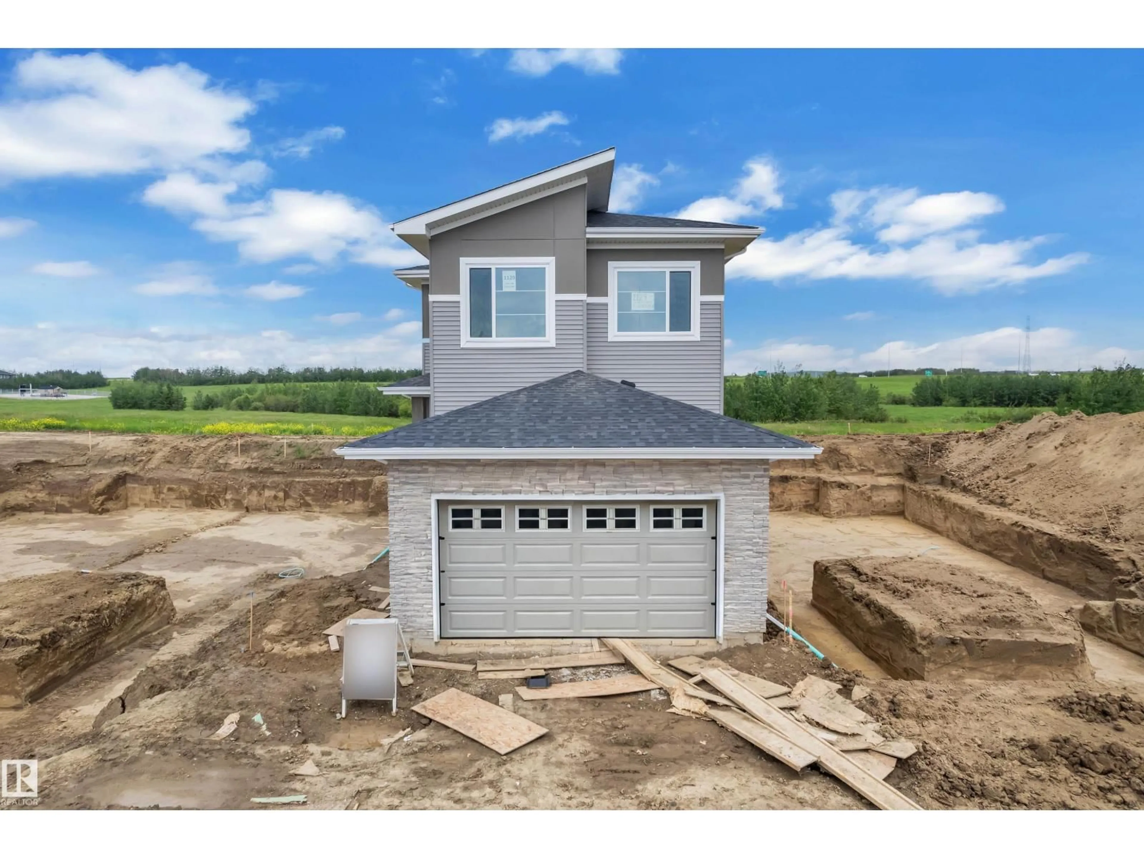 Unknown for 1129 STARLING DR, Edmonton Alberta T5S0X9