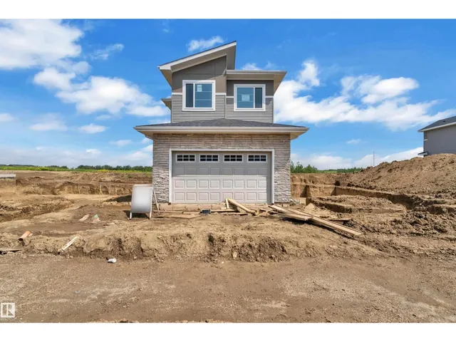 1129 STARLING DR, Edmonton 2