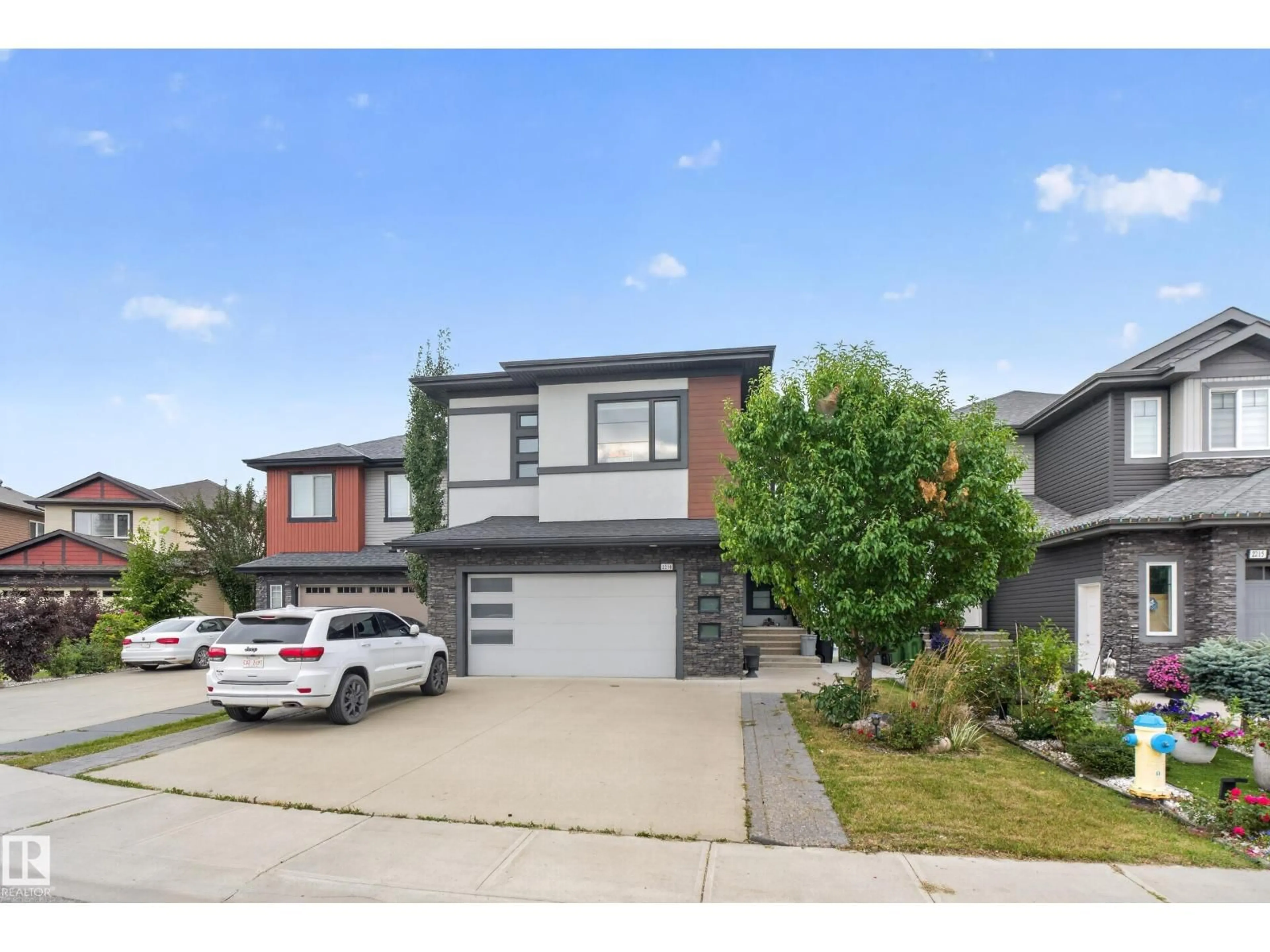 Unknown for 2219 22 ST, Edmonton Alberta T6T0Z1