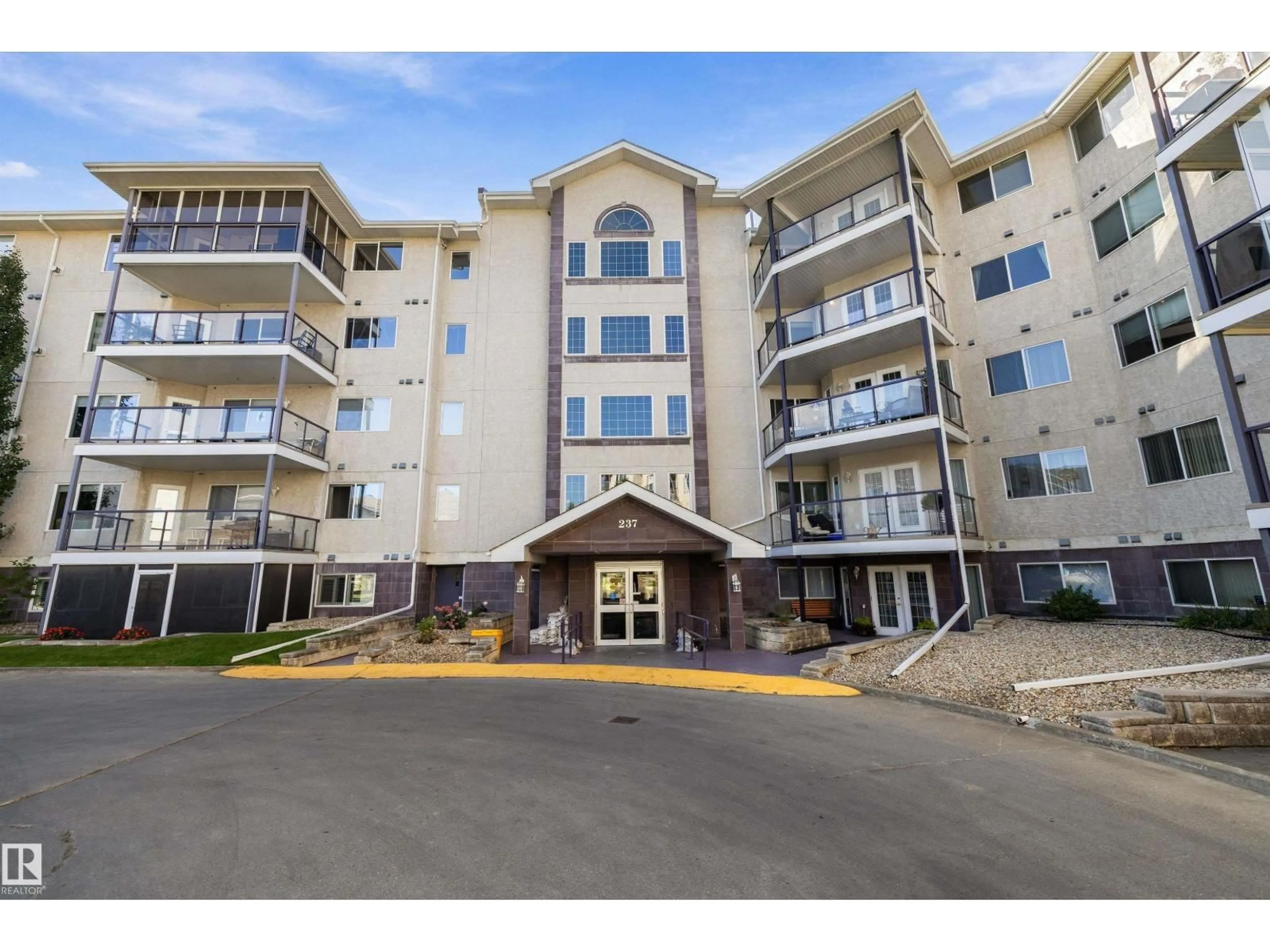 Unknown for #401 - 237 YOUVILLE DR, Edmonton Alberta T6L7G2