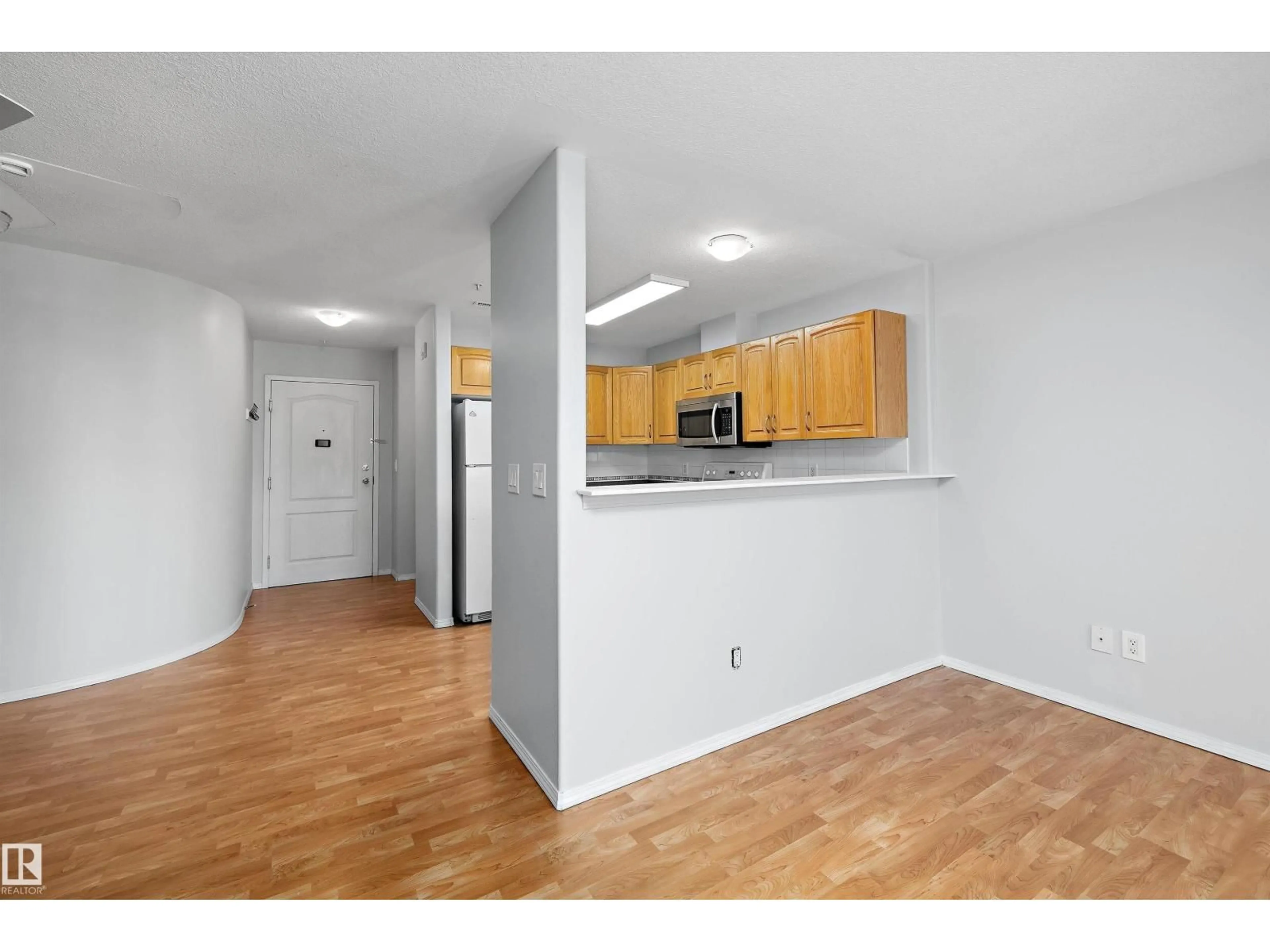 Unknown for #401 - 237 YOUVILLE DR, Edmonton Alberta T6L7G2