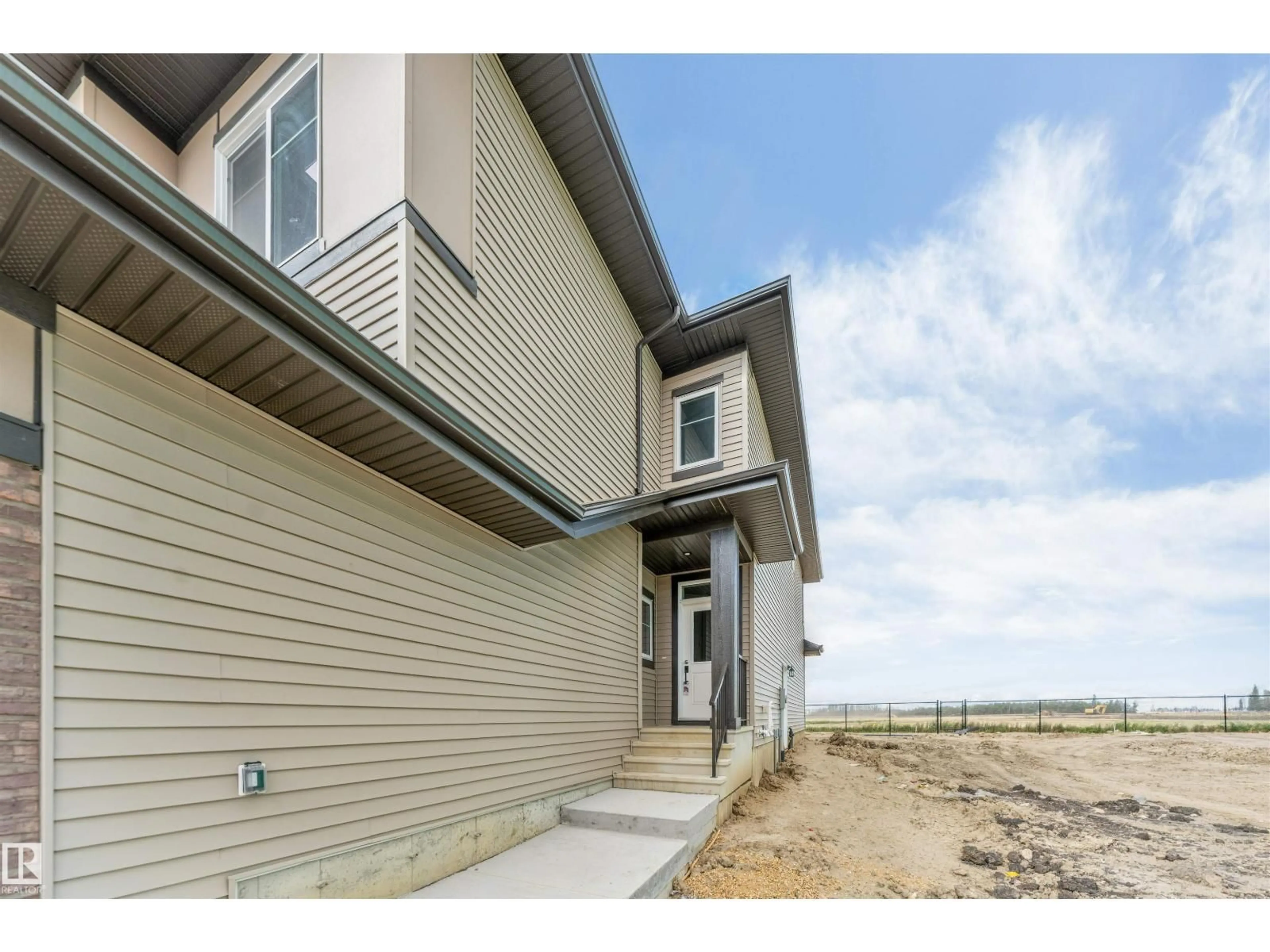 Home with vinyl exterior material, unknown for 208 FALCON CR, Leduc Alberta T0B3M3