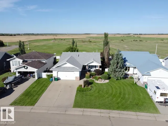 4420 56 AV, Lamont 2