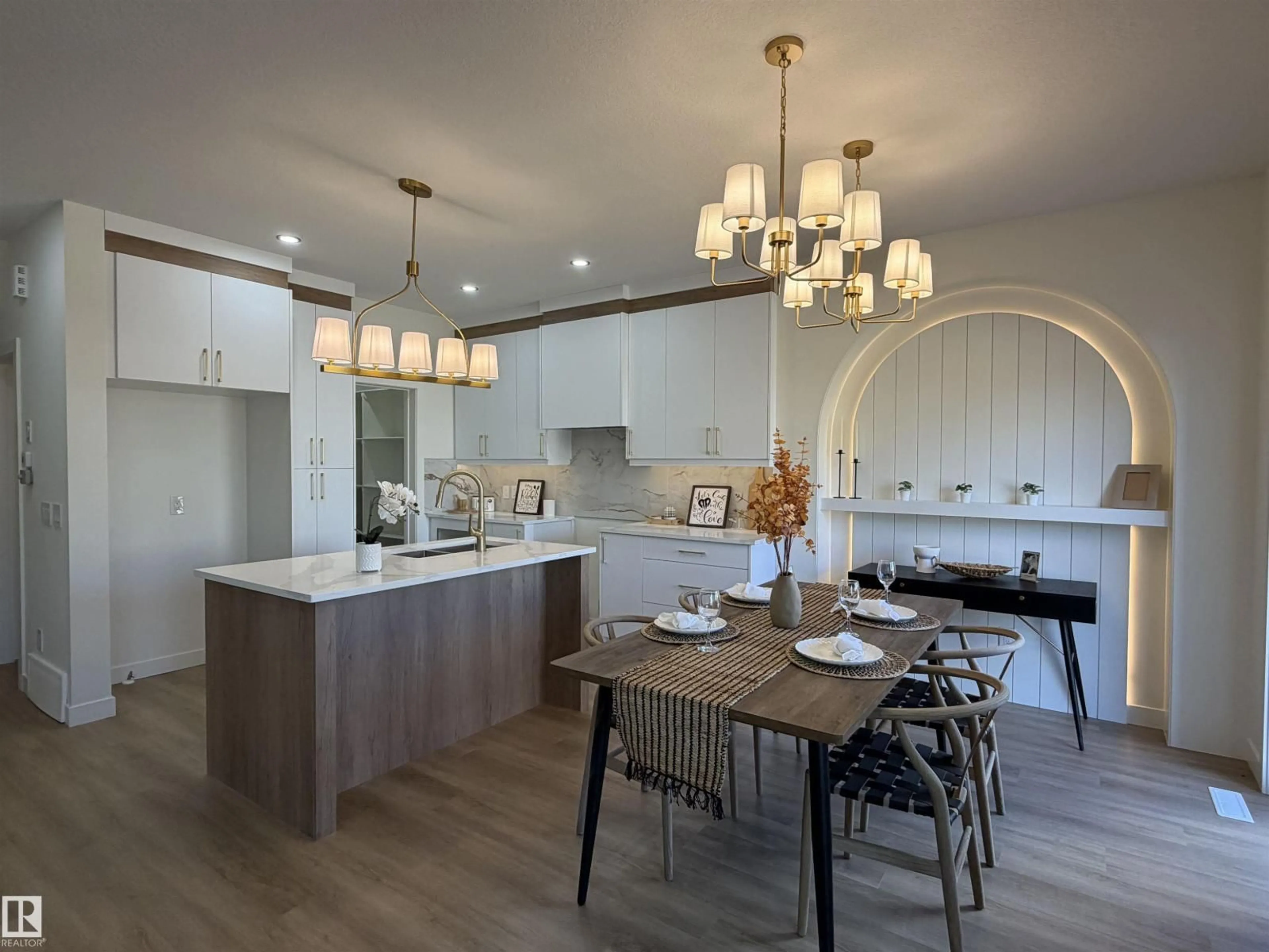 Open concept kitchen, unknown for 1089 STARLING DR, Edmonton Alberta T5S0V4